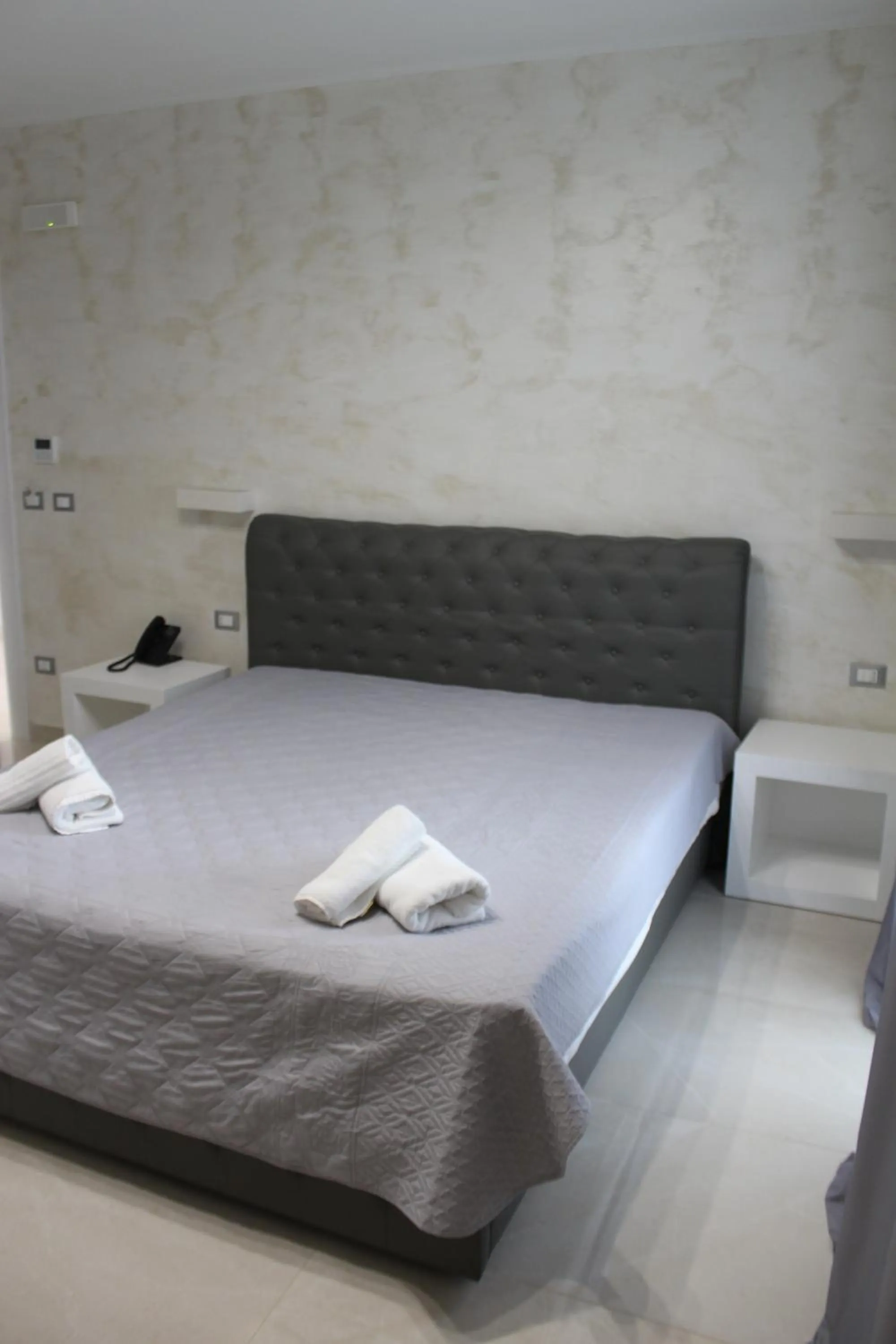 Bed in Hotel Presidente