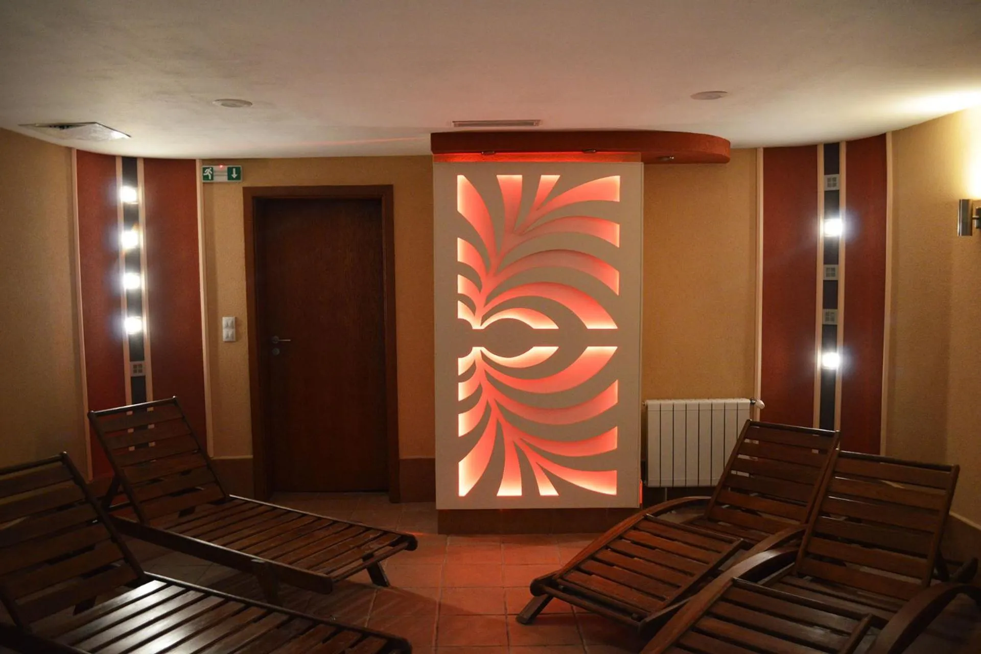 Winslow Infinity Aparthotel