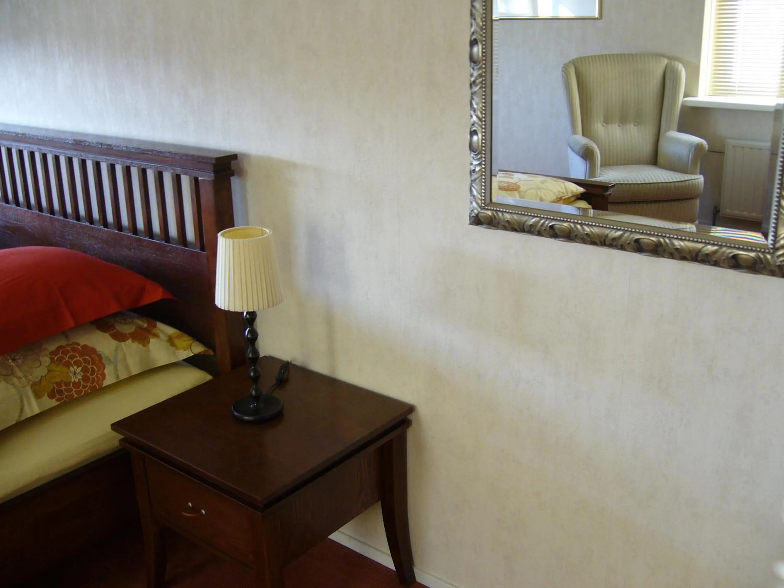 Decorative detail, Bed in B&B Korendijk