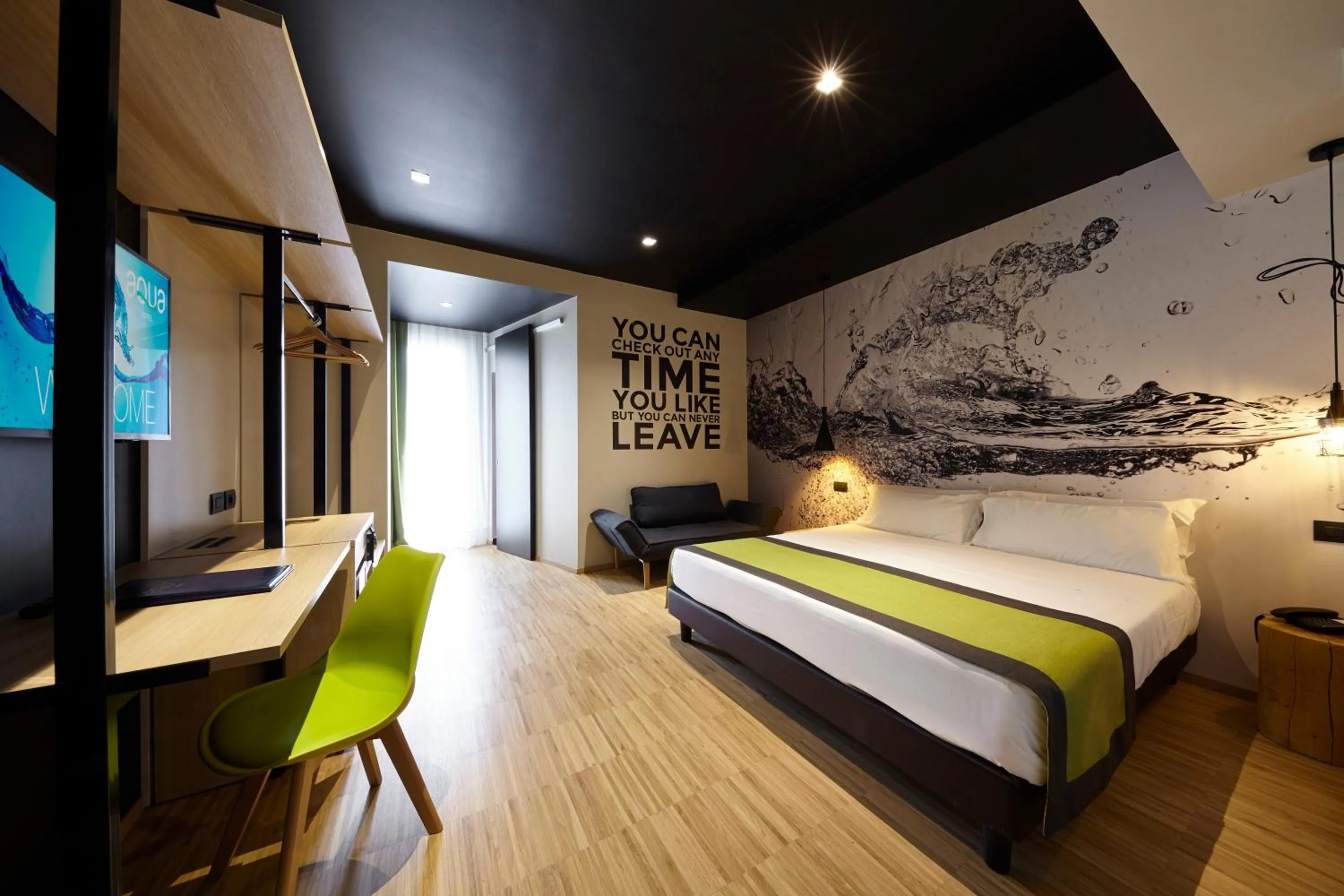 Photo of the whole room, Bed in Hotel Aqua