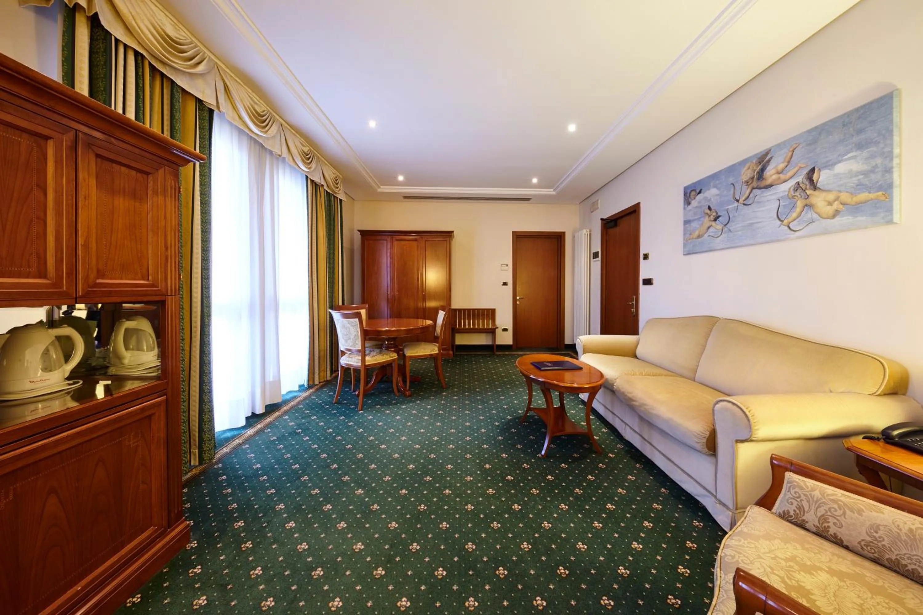 Photo of the whole room in Hotel Aqua