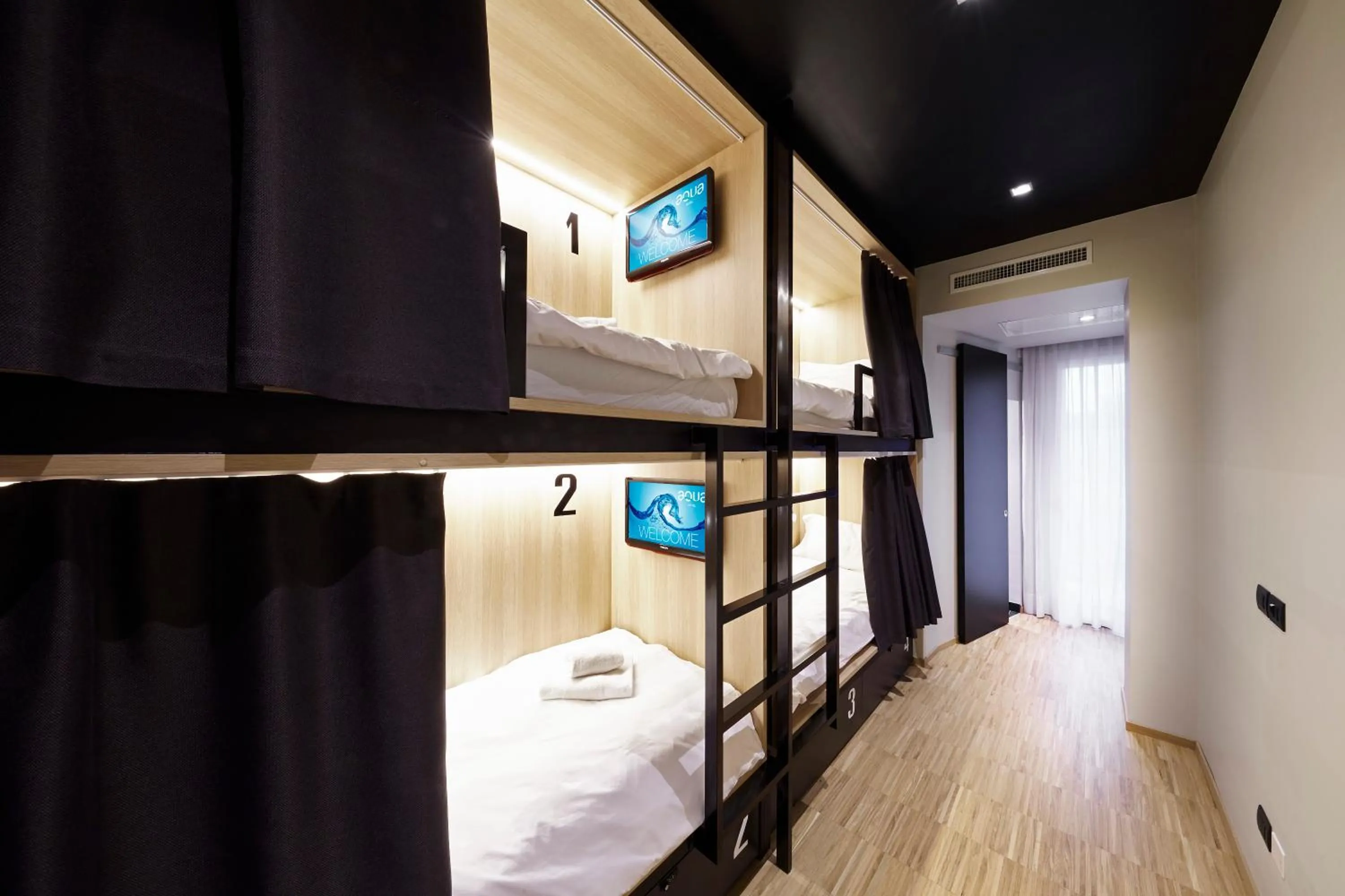 Photo of the whole room, Bed in Hotel Aqua