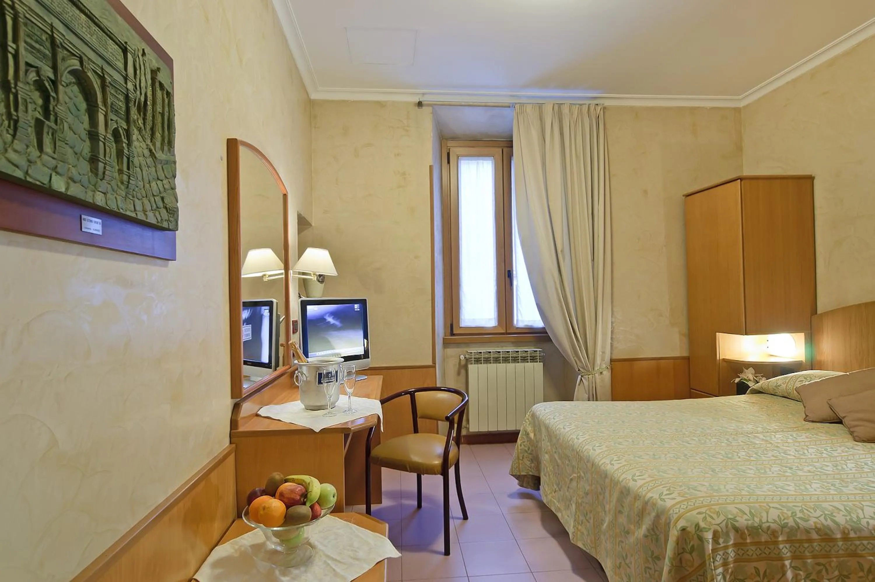 Decorative detail, Bed in Hotel Museum