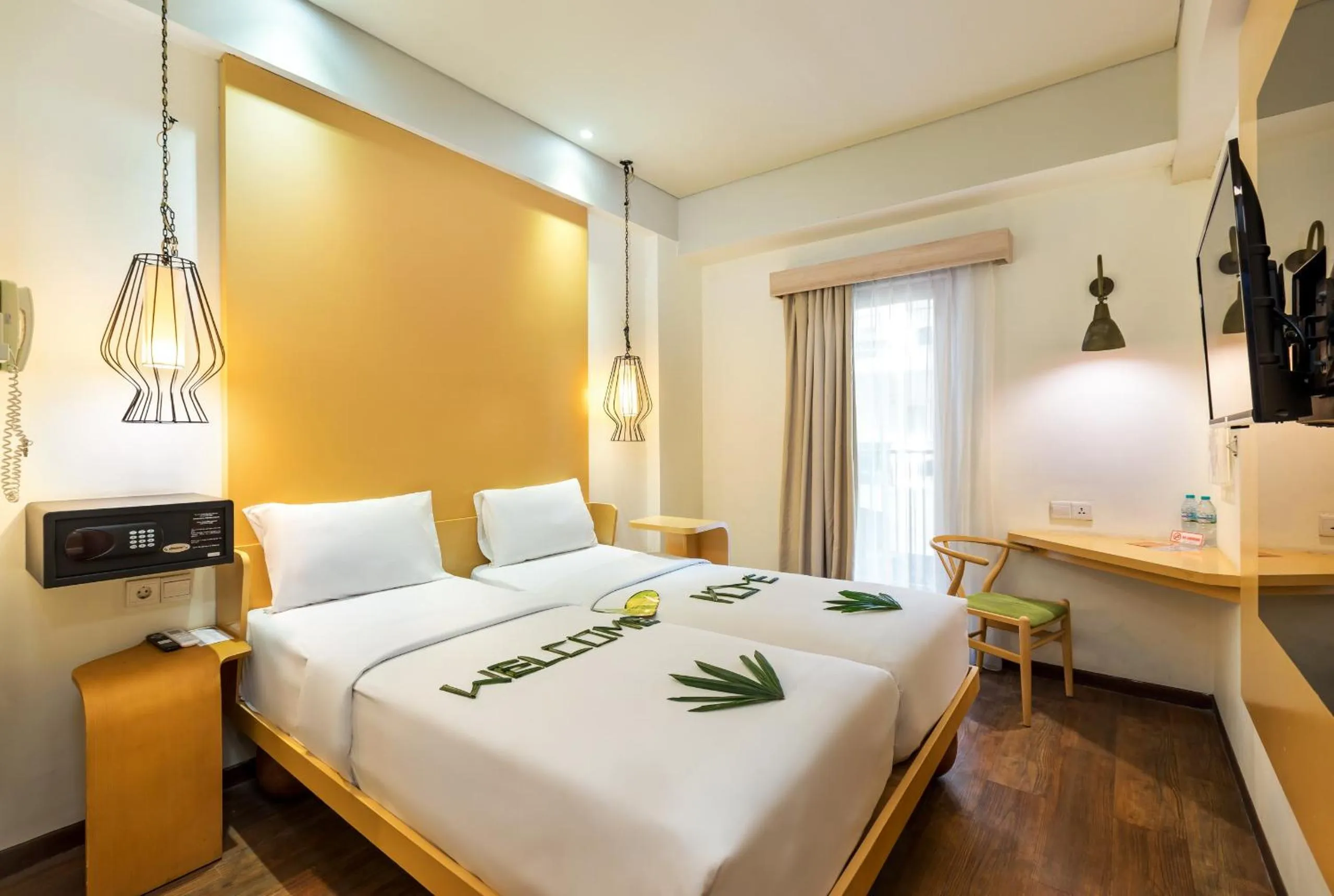 Bedroom, Bed in Boss Legian Hotel Powered by Archipelago