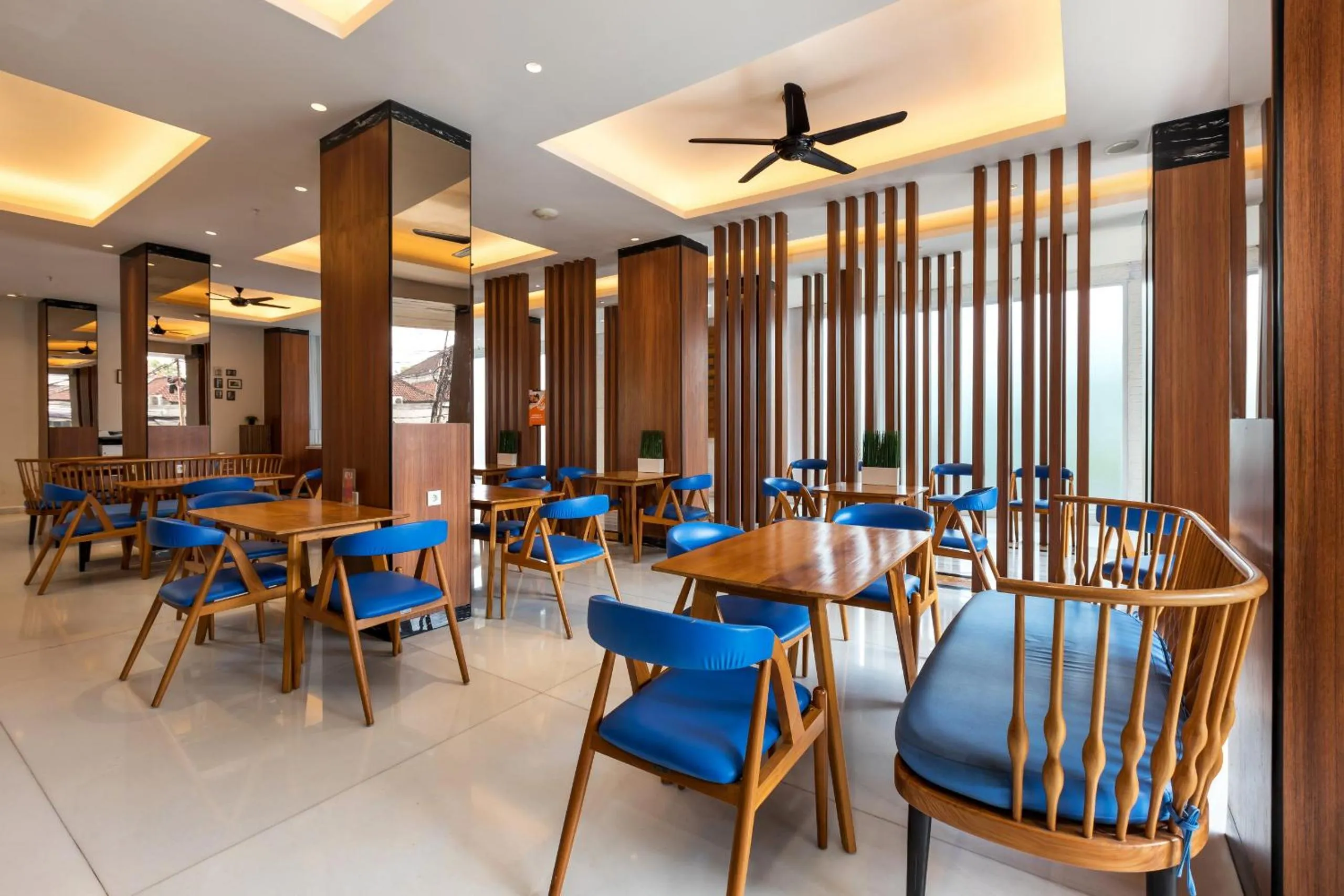 Lobby or reception in Boss Legian Hotel Powered by Archipelago