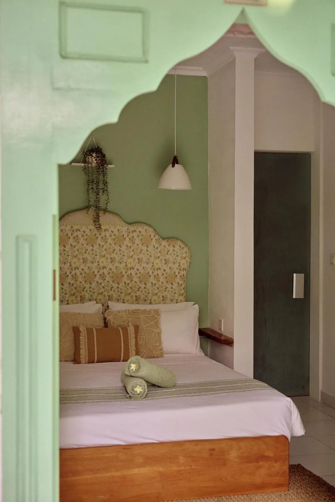 Bedroom, Bed in Naia Lombok