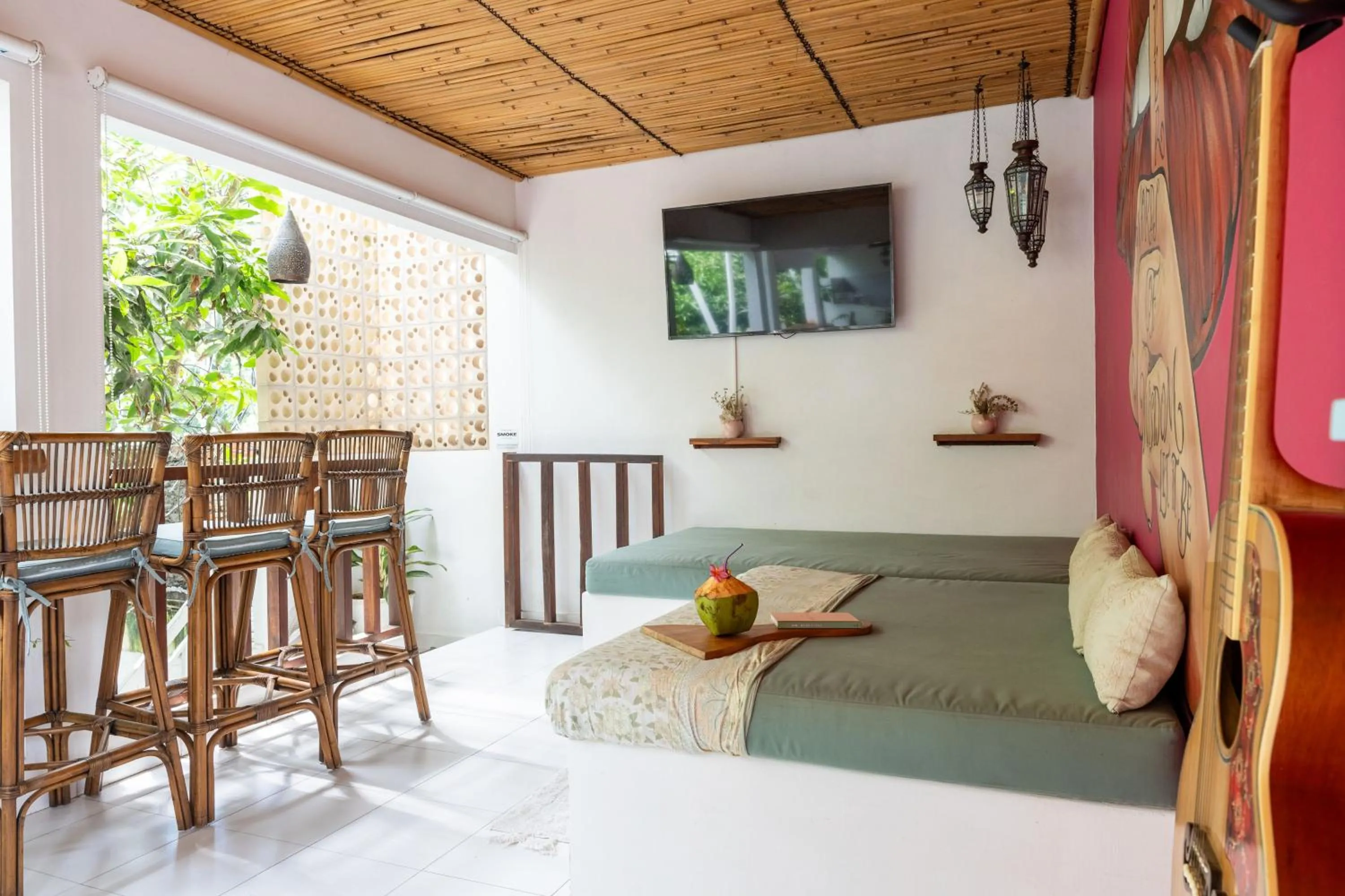 Restaurant/places to eat in Naia Lombok