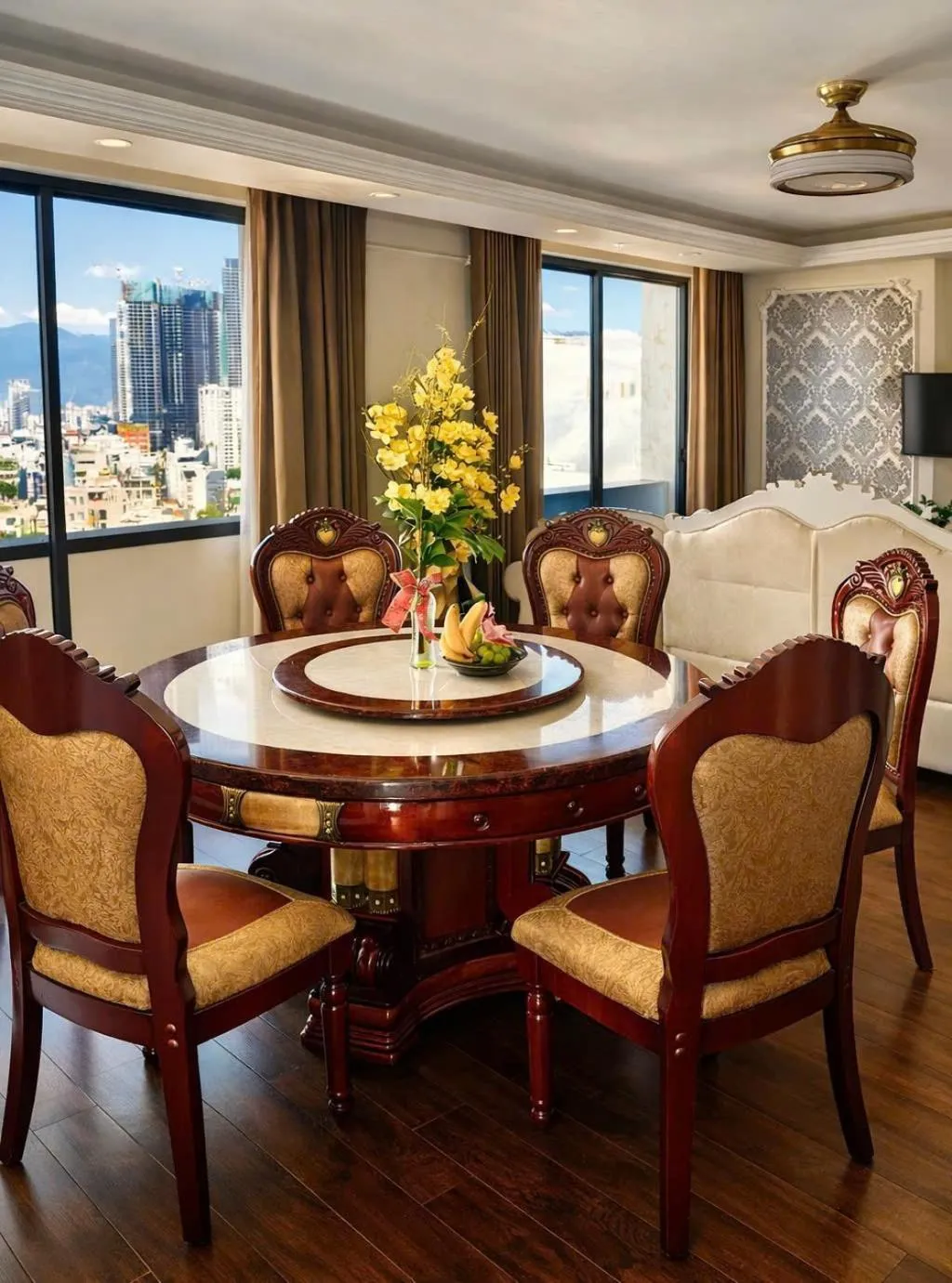 Living room in Century Hotel Da Nang