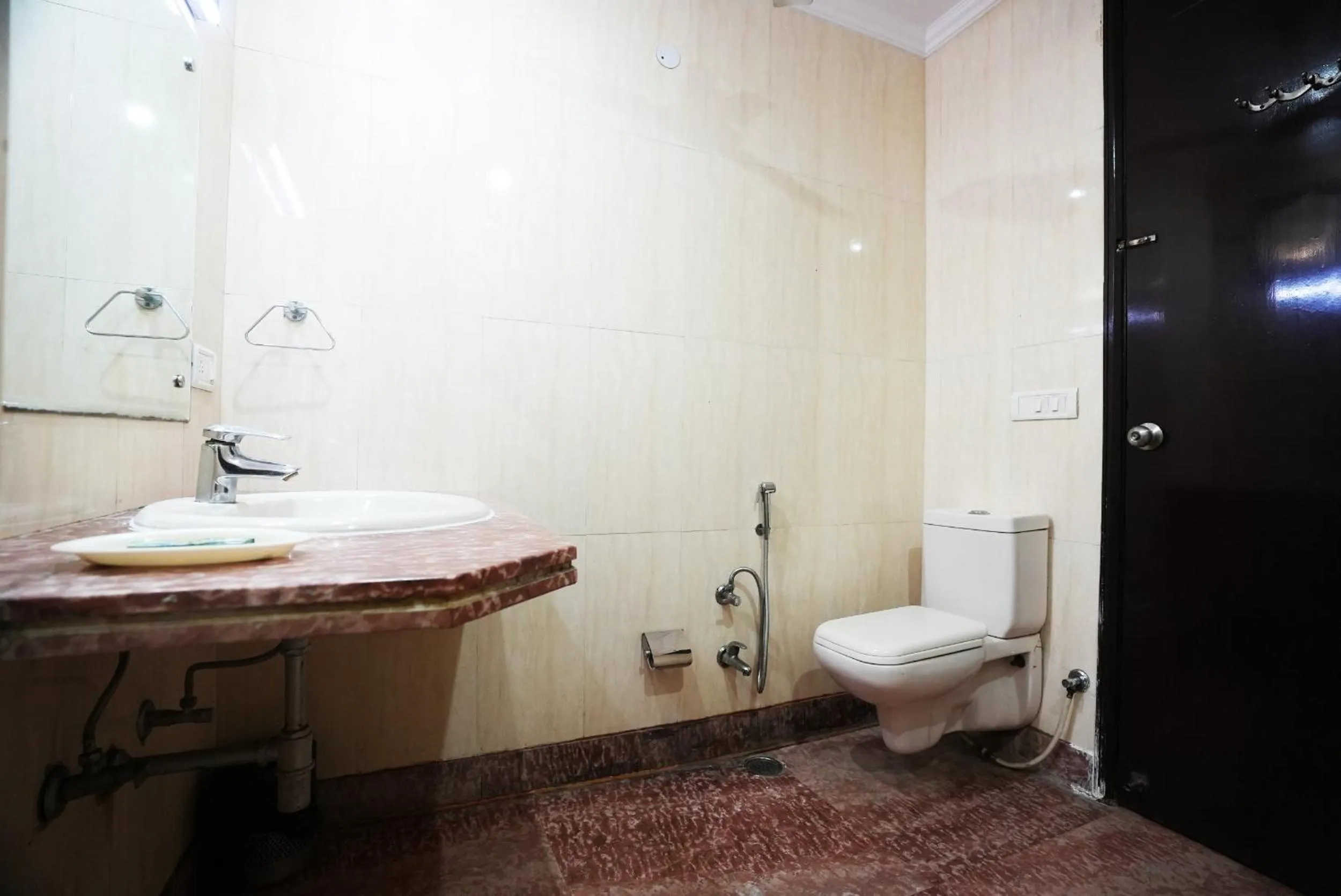 Bathroom in Hotel S & B East Inn - Patel Nagar