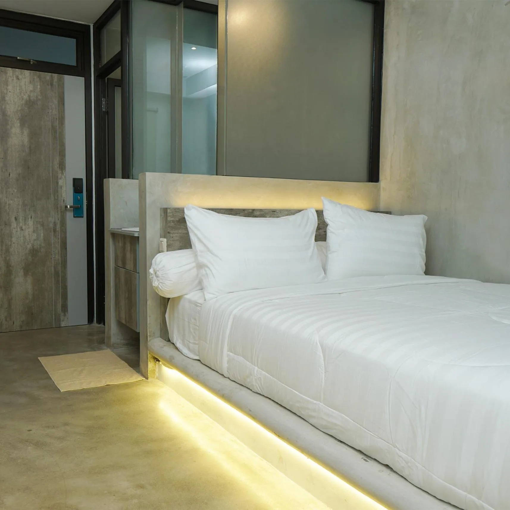 Bed in Dparagon Menteng Jakarta