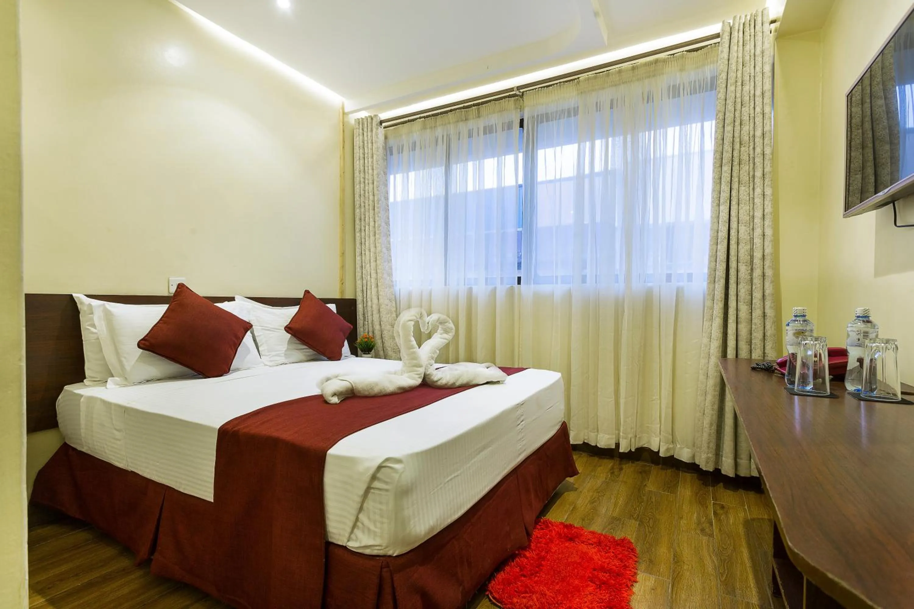 Bed in HOTEL CENTRAL PARK & CONFERENCE CENTRE