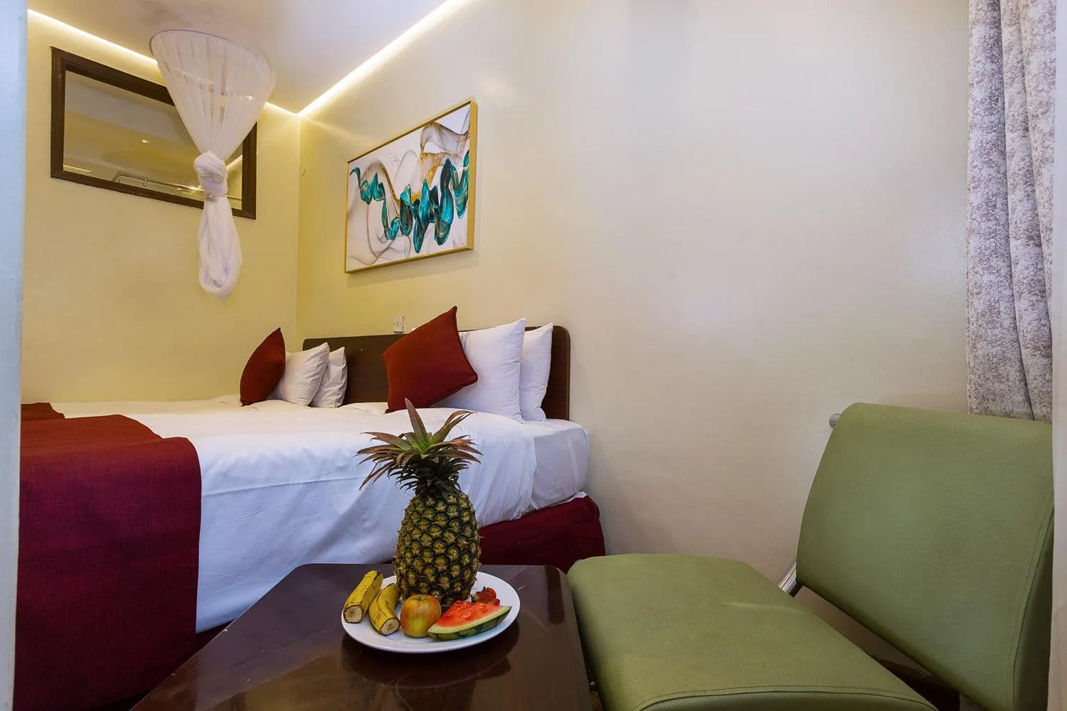 Bed in HOTEL CENTRAL PARK & CONFERENCE CENTRE