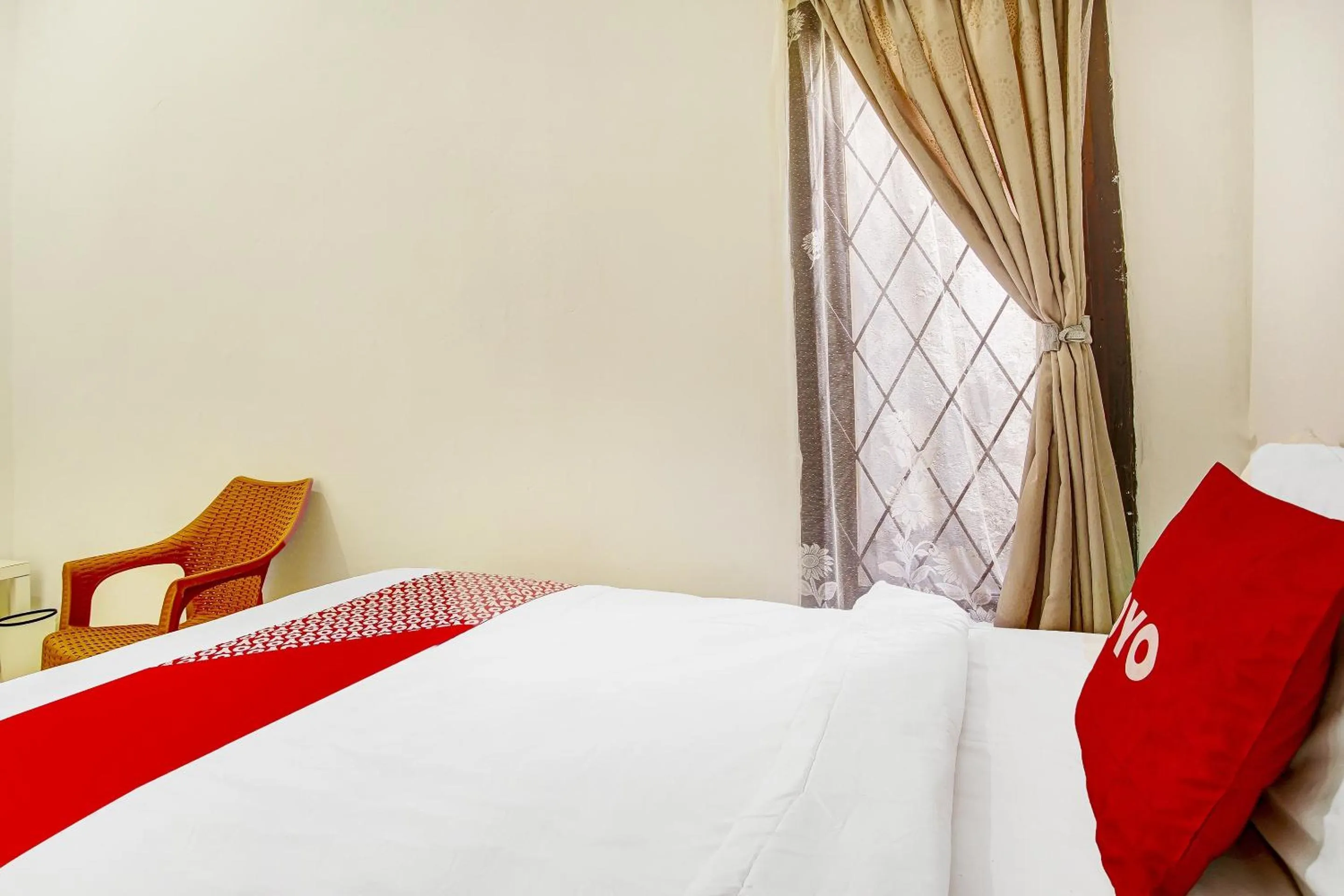Bedroom, Bed in Hotel O Homestay Syariah