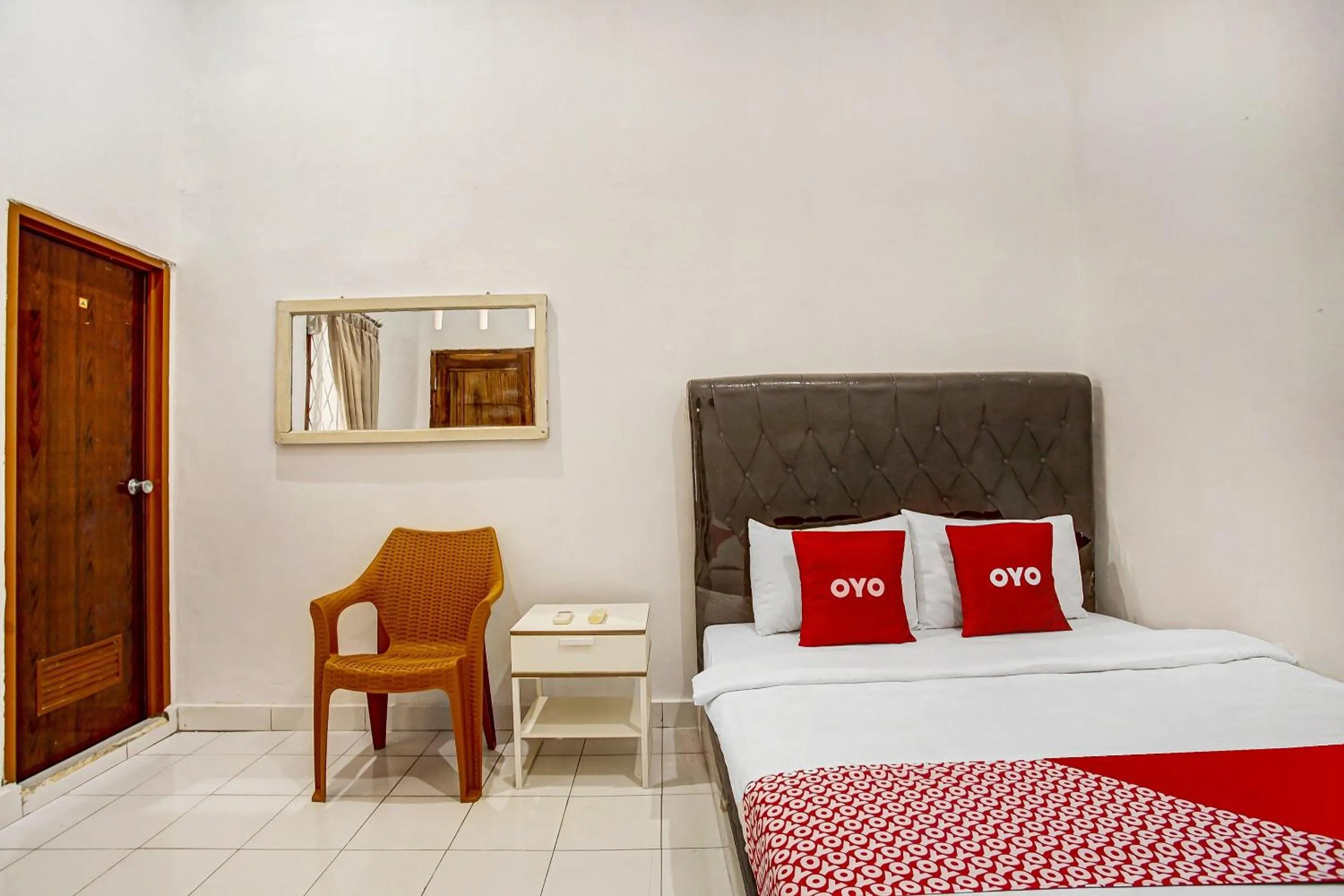 Bedroom, Bed in Hotel O Homestay Syariah