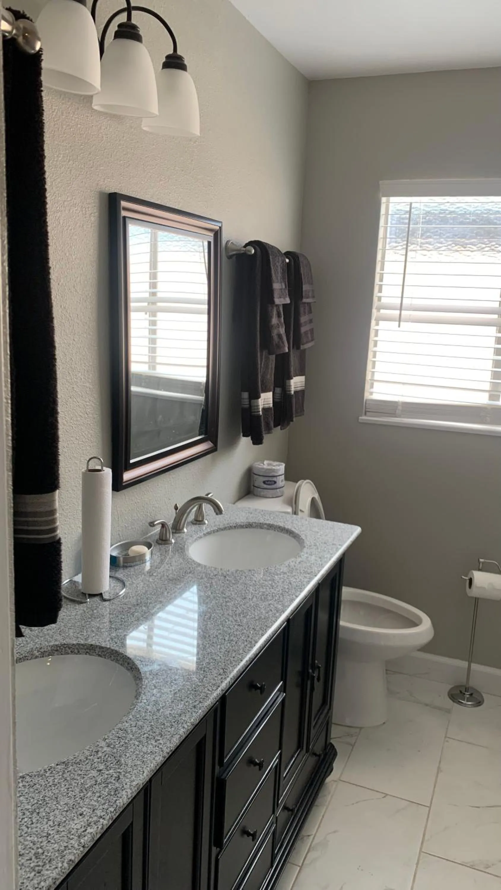 Bathroom in SU CASA ES MI CASA