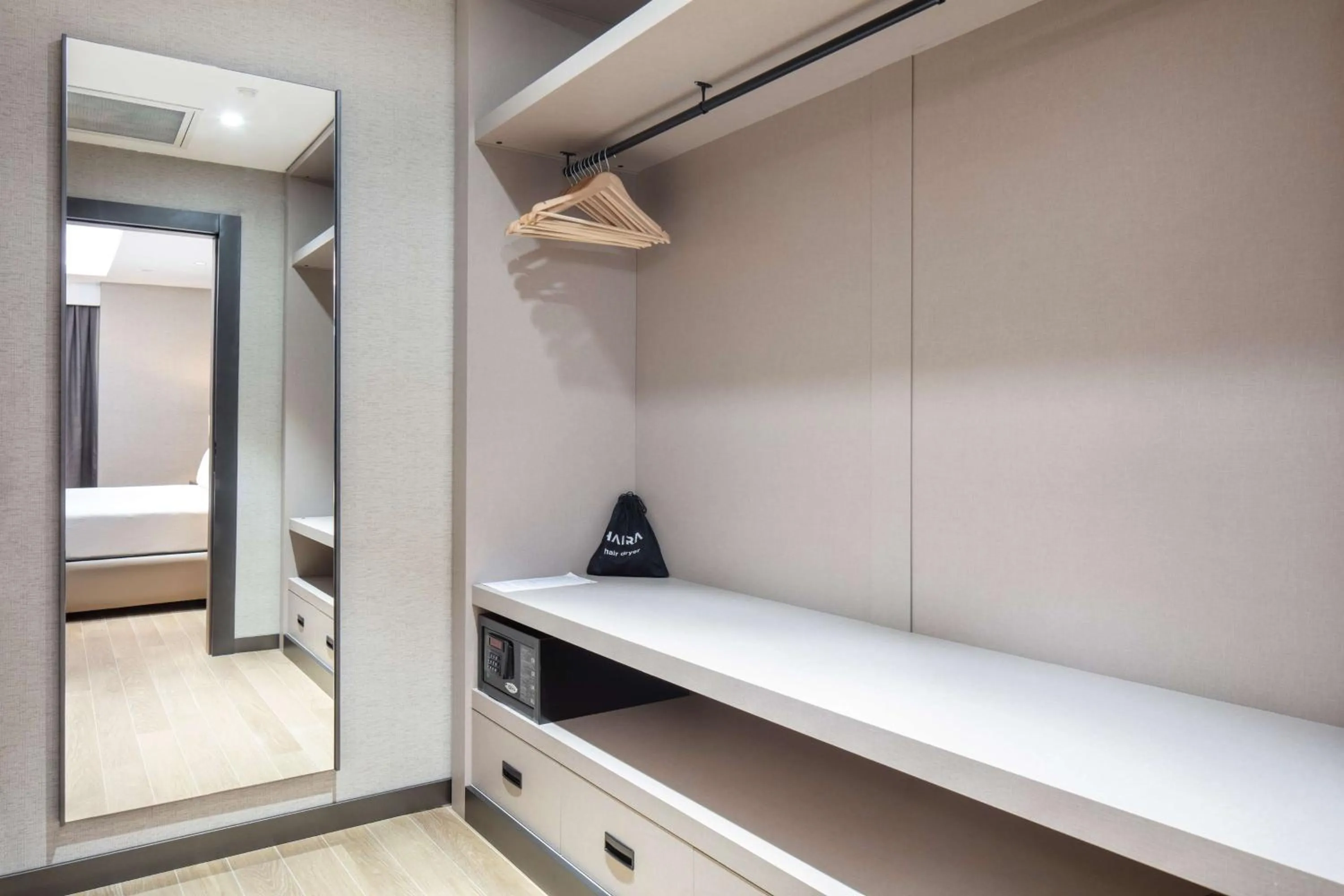 Photo of the whole room in Doubletree By Hilton Canakkale