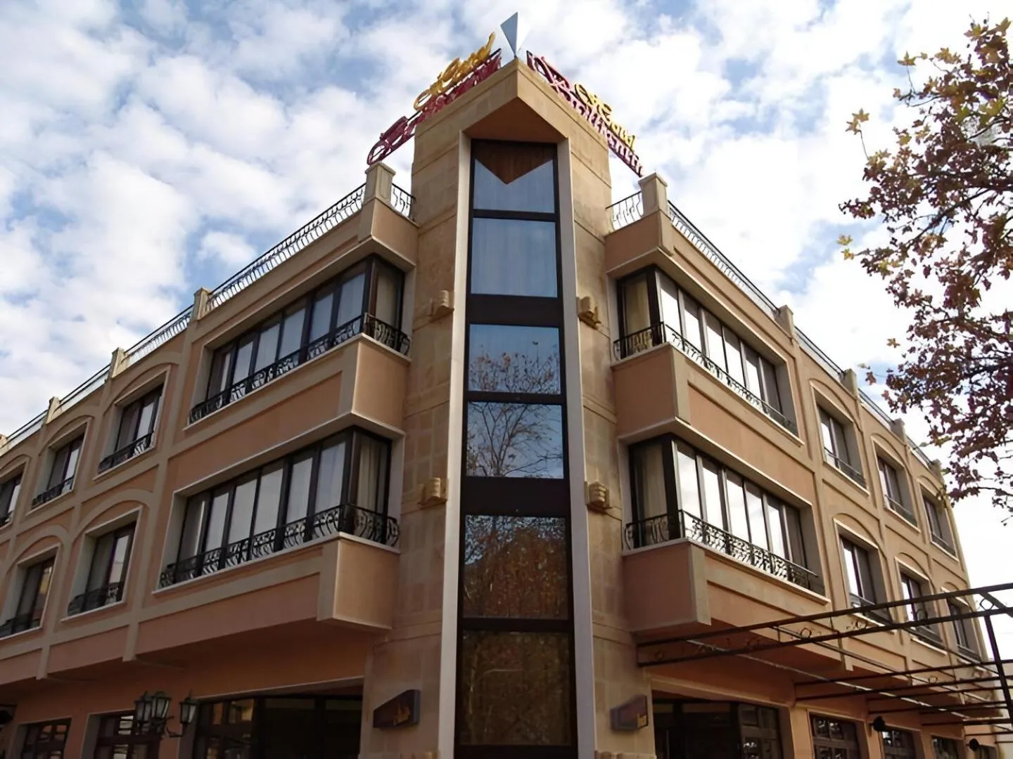 Property building in Hotel Brilliantin