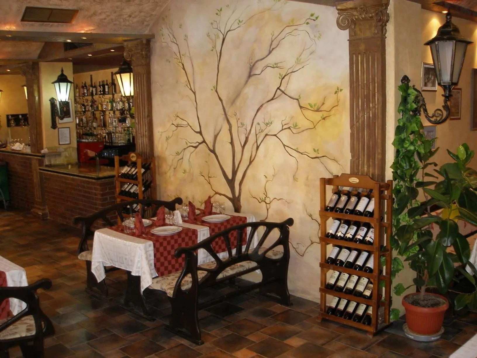 Restaurant/places to eat in Hotel Brilliantin