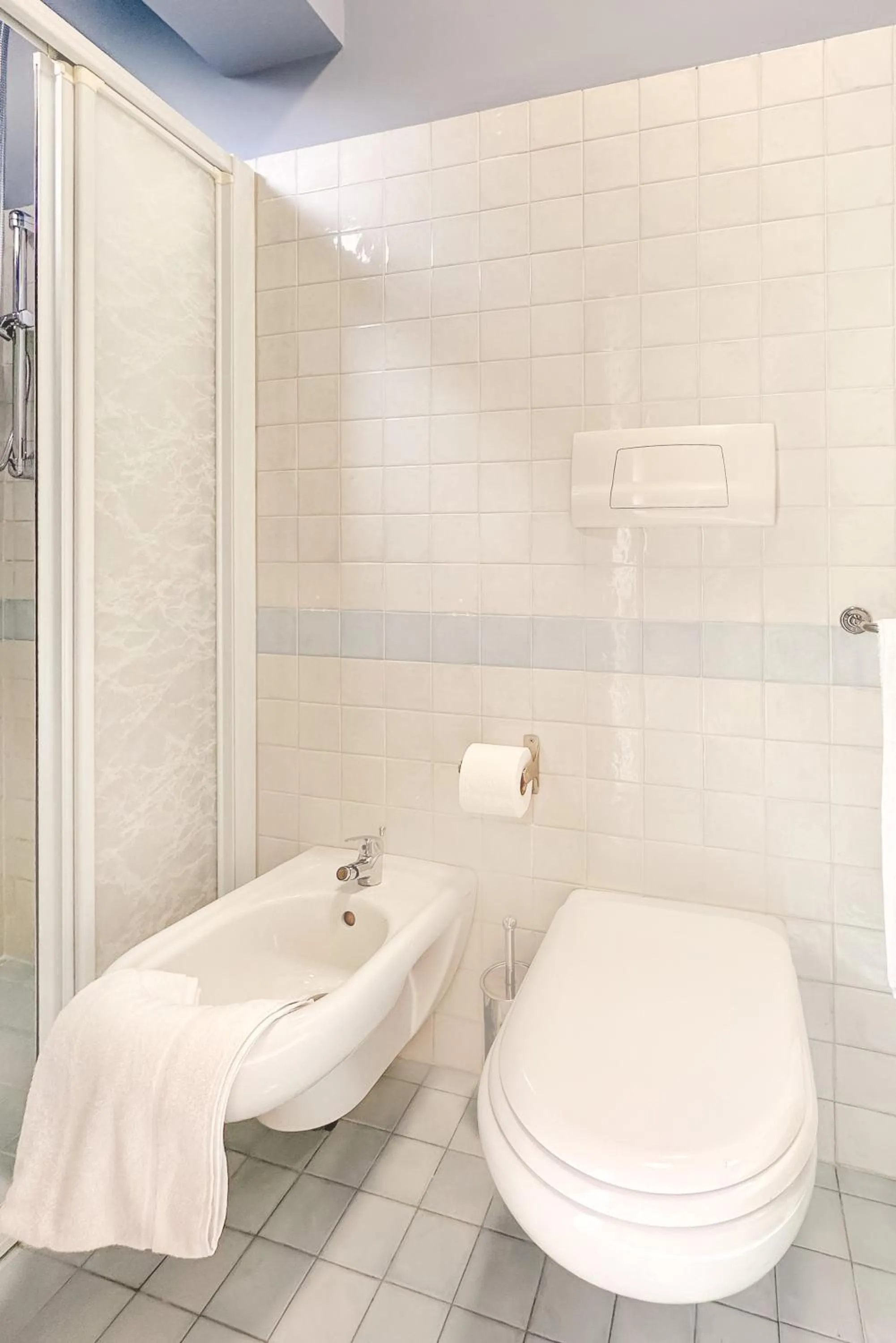 Toilet in Lime Hotel