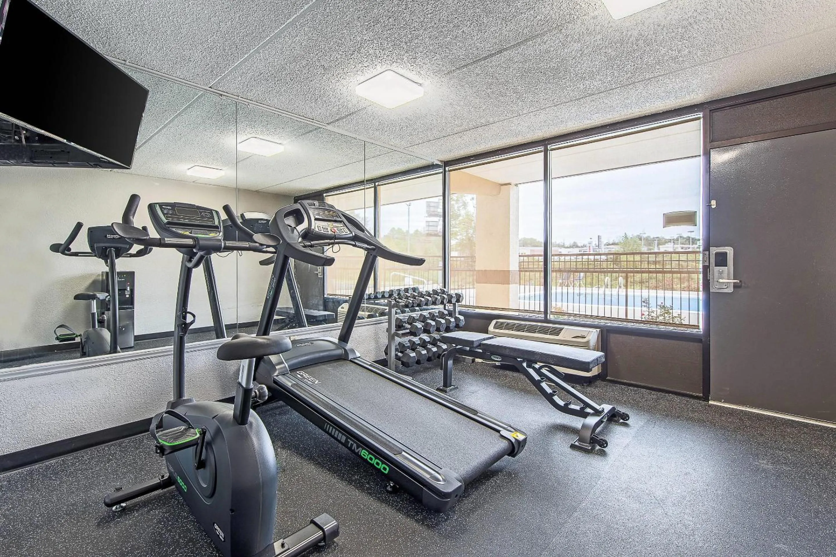 Fitness centre/facilities in Quality Inn Forest City