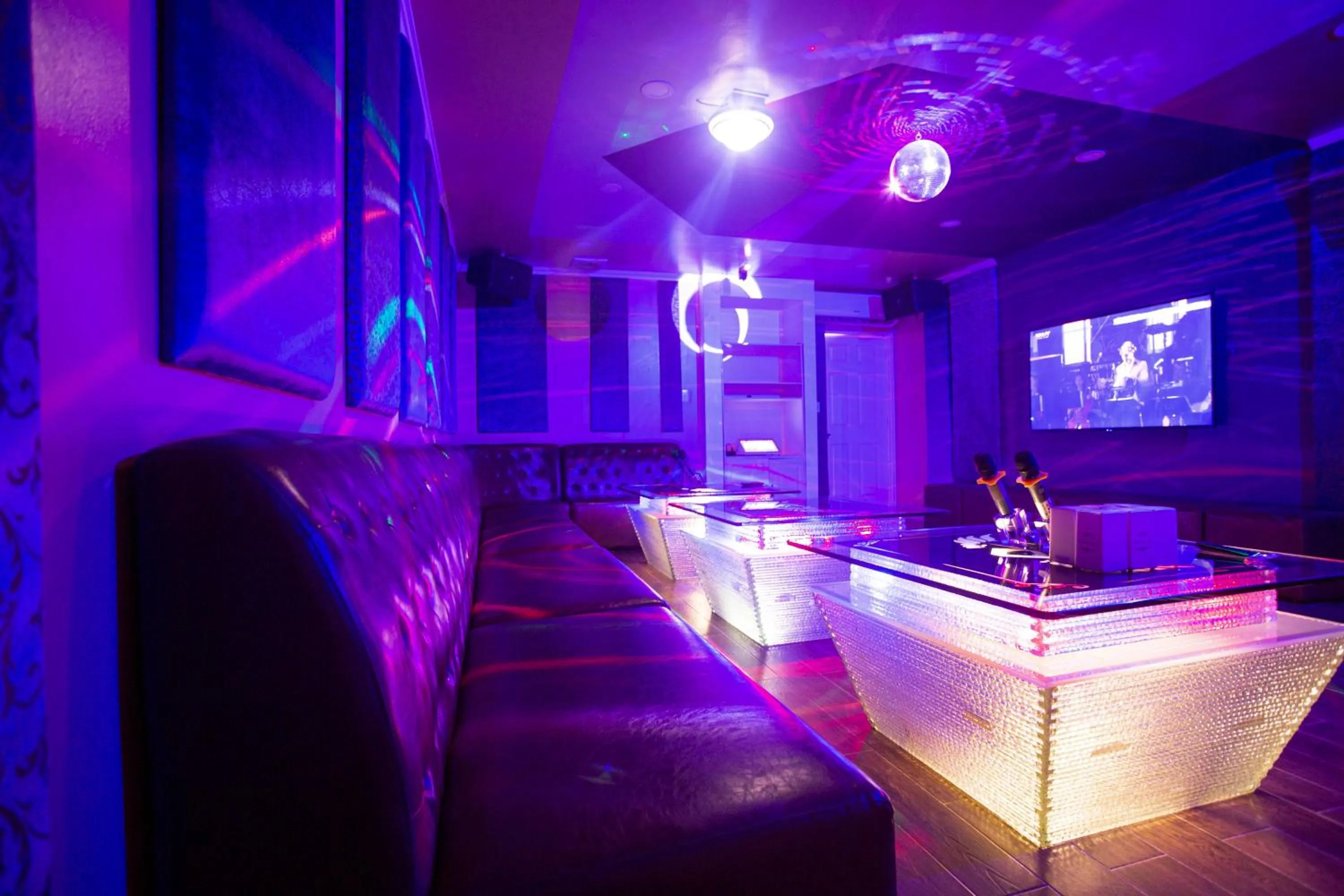 Karaoke in Capital Hotel