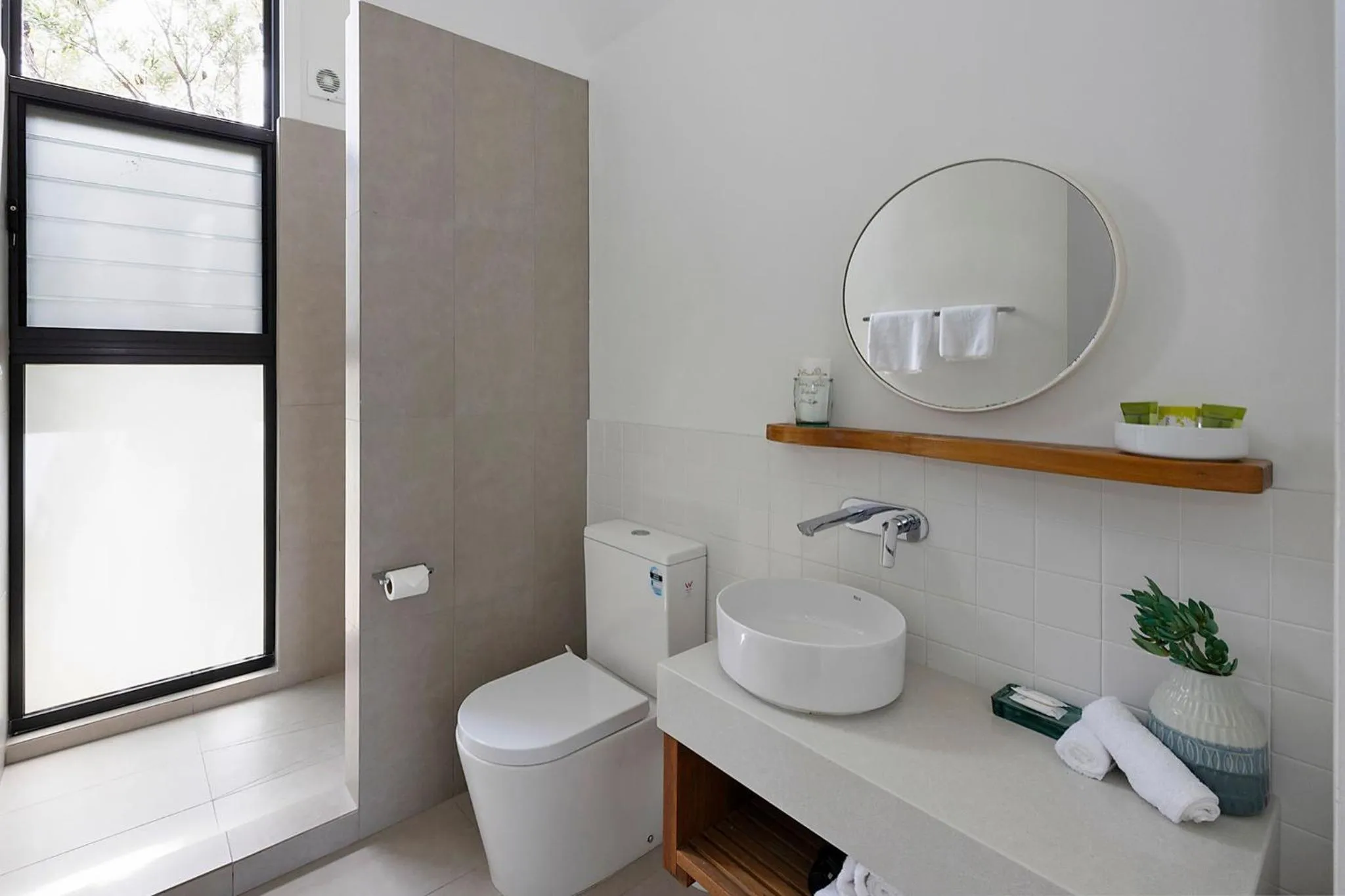 Bathroom in Reflections Evans Head - Holiday Park