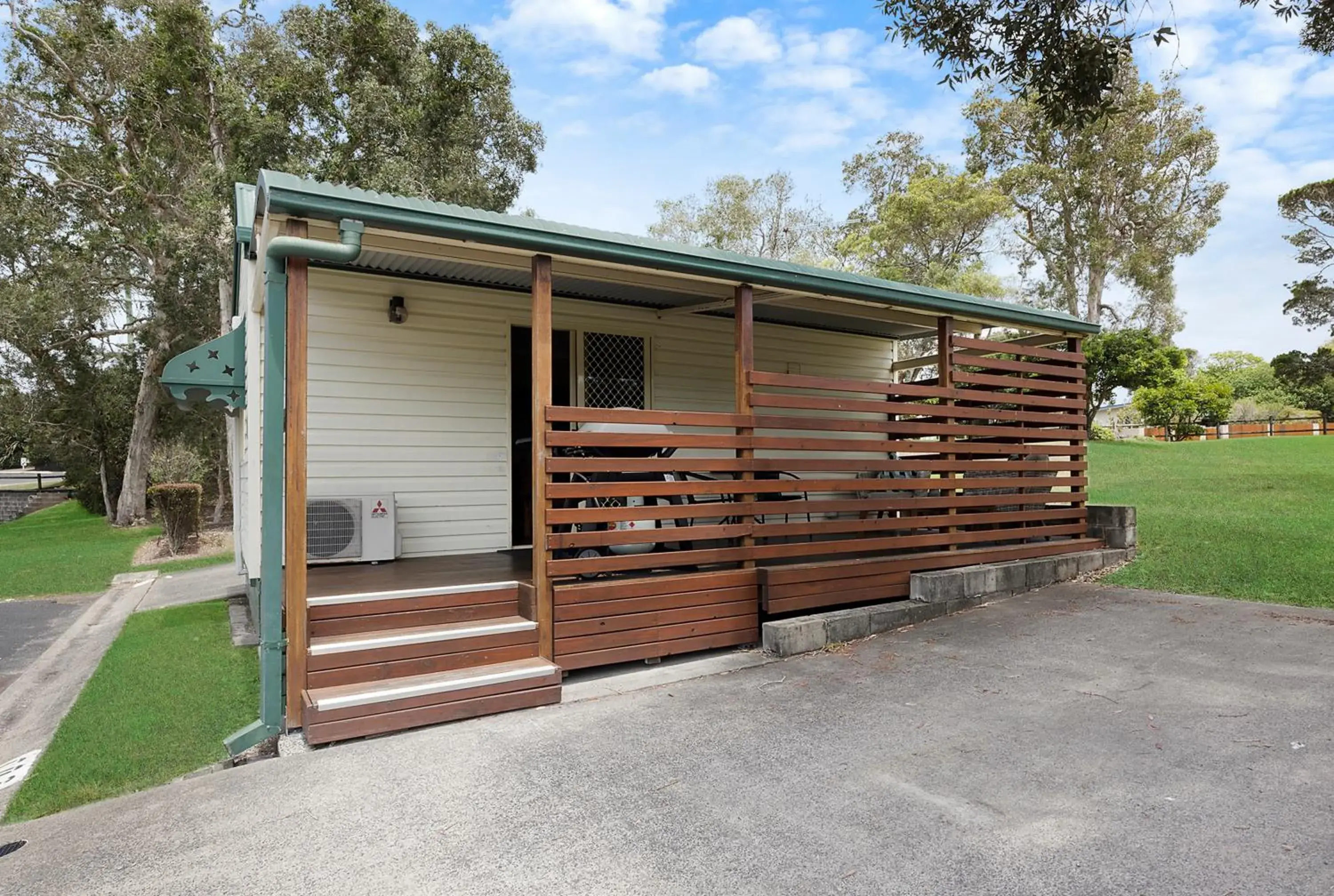 Deluxe Cabin - Sleeps 2 in Reflections Evans Head - Holiday Park Deluxe Cabin - Sleeps 2 in Reflections Evans Head - Holiday Park