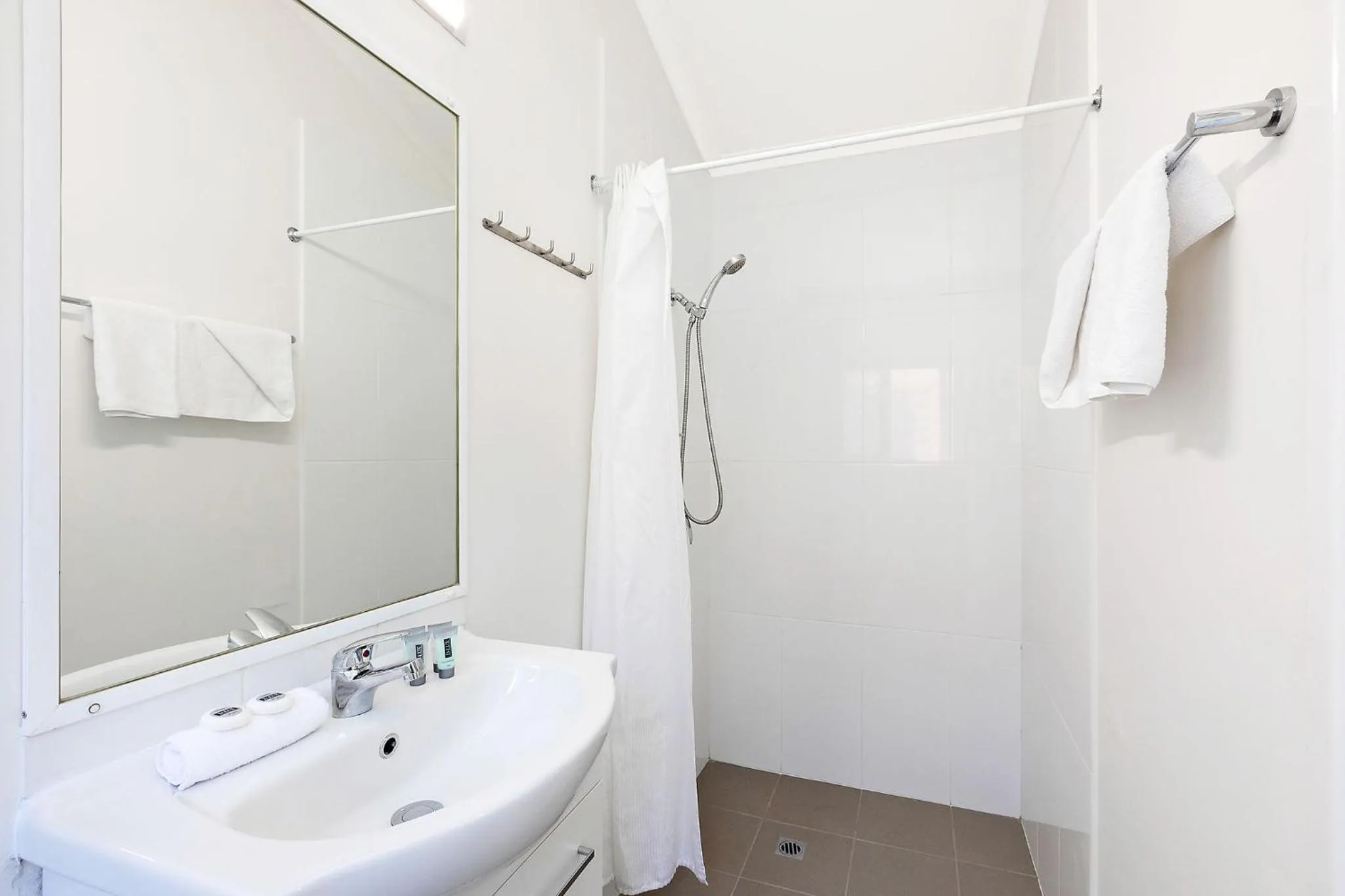 Shower in Reflections Ballina - Holiday Park