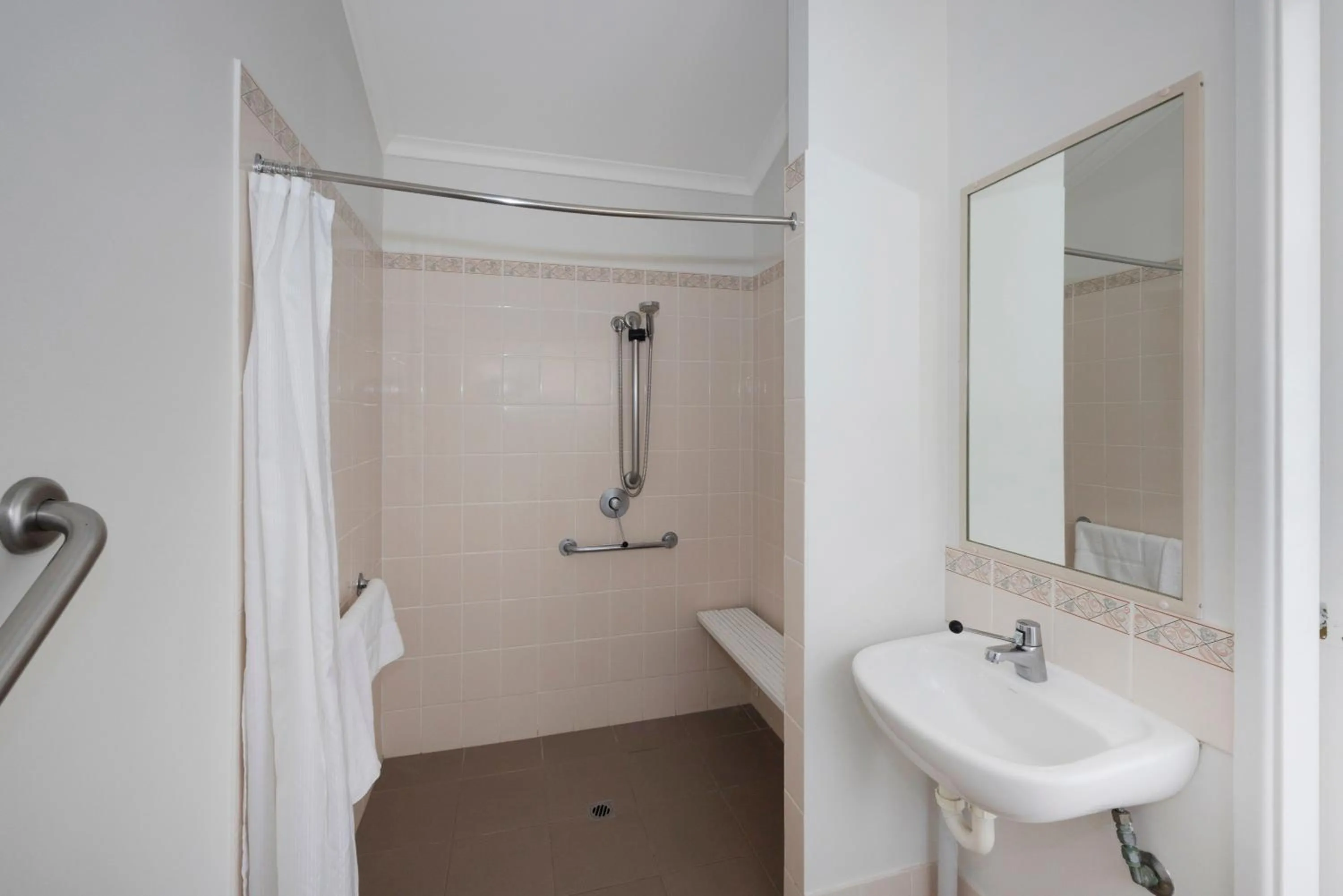 Bathroom in Reflections Ballina - Holiday Park