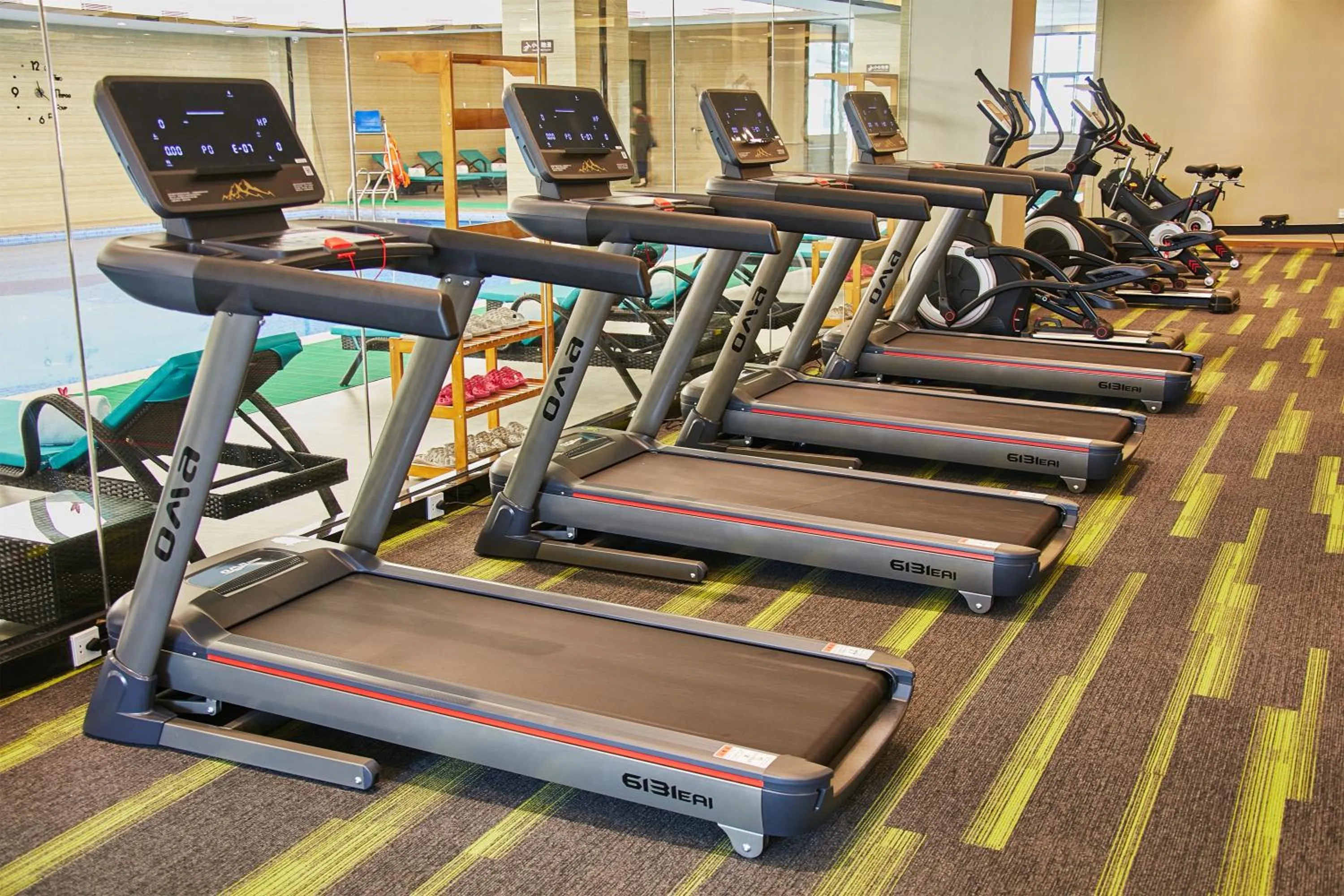 Fitness centre/facilities in Rising Dragon International Hotel