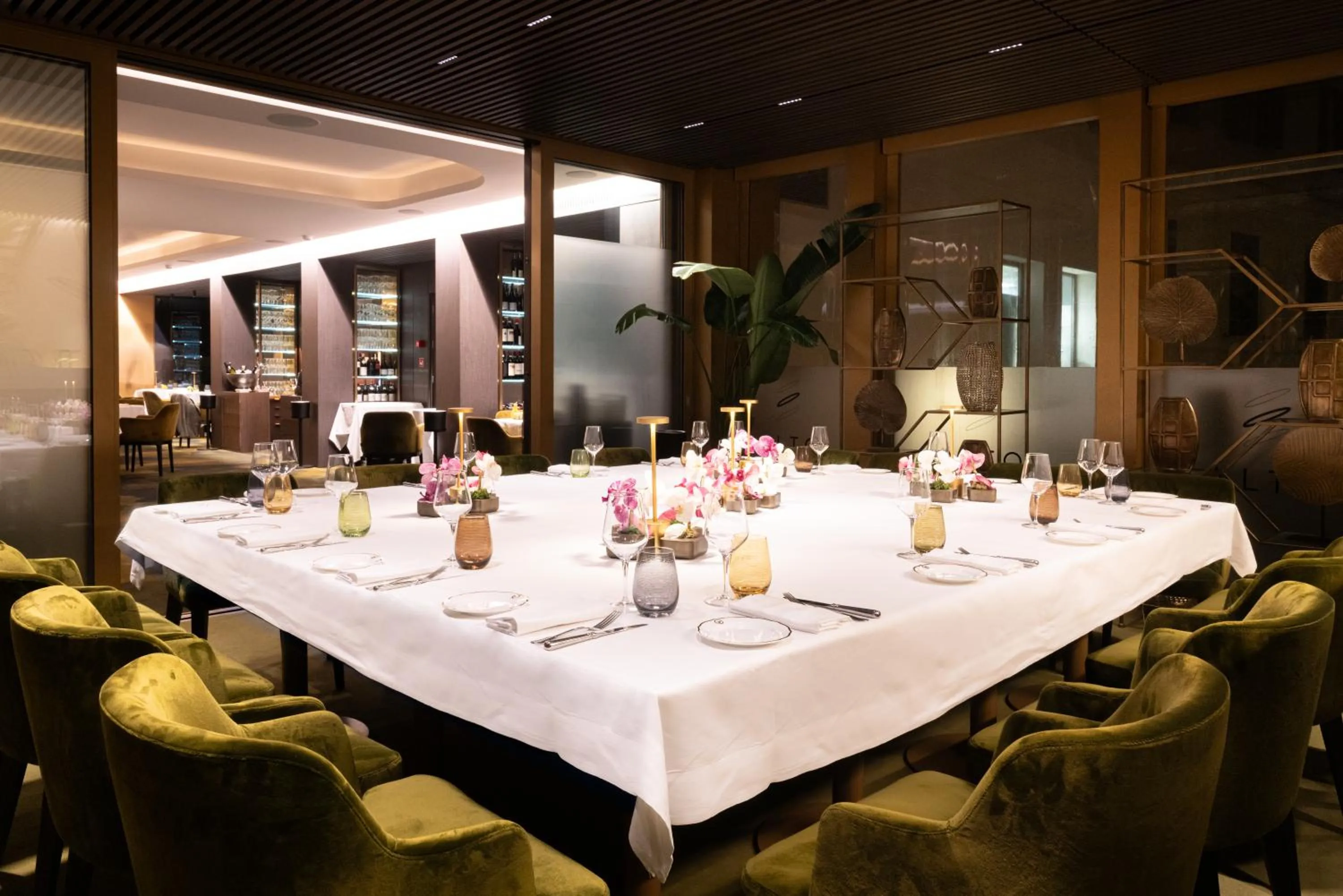 Restaurant/places to eat in The First Musica - Preferred Hotels & Resorts