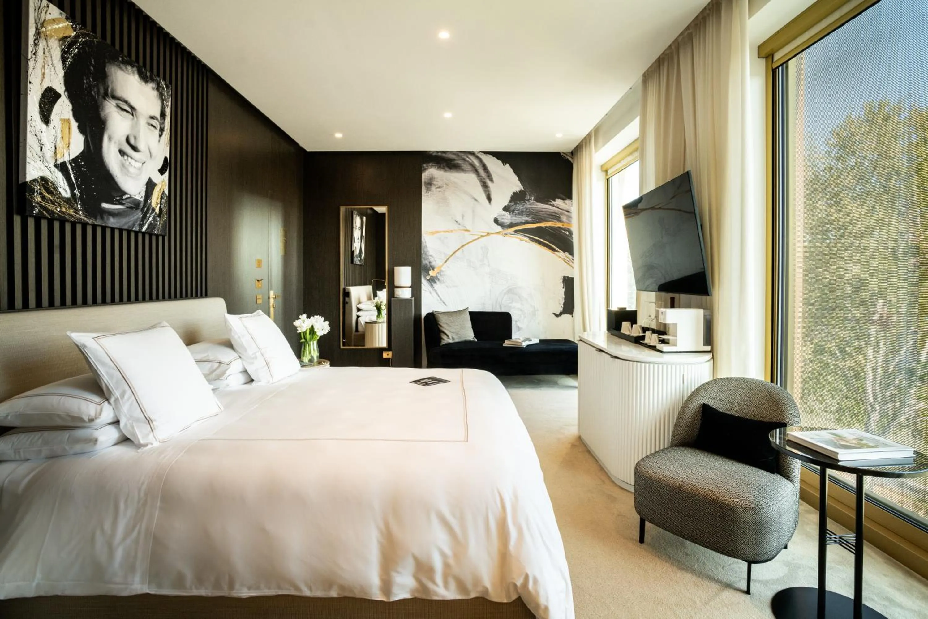 Photo of the whole room, Bed in The First Musica - Preferred Hotels & Resorts