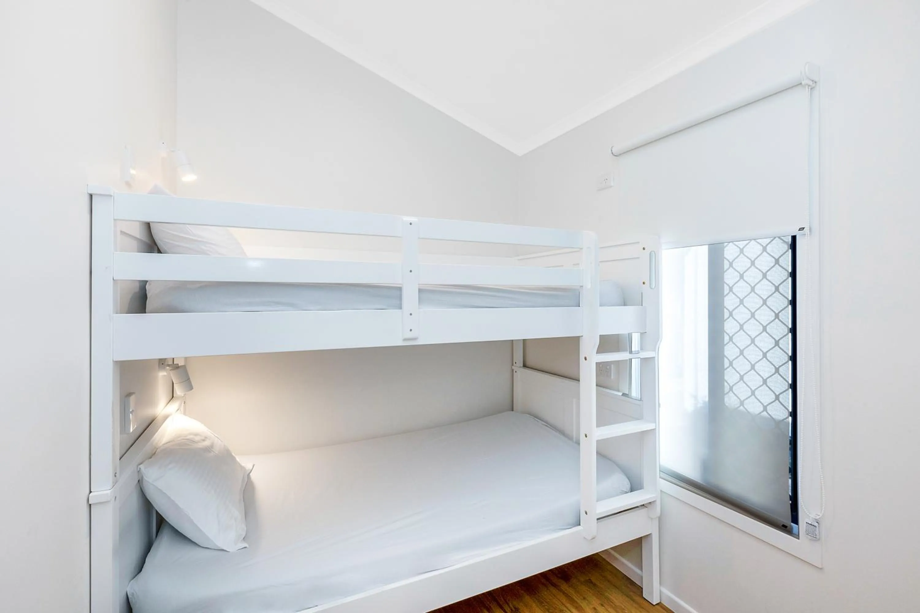 Bedroom, Bed in Reflections Ferry Reserve - Holiday Park