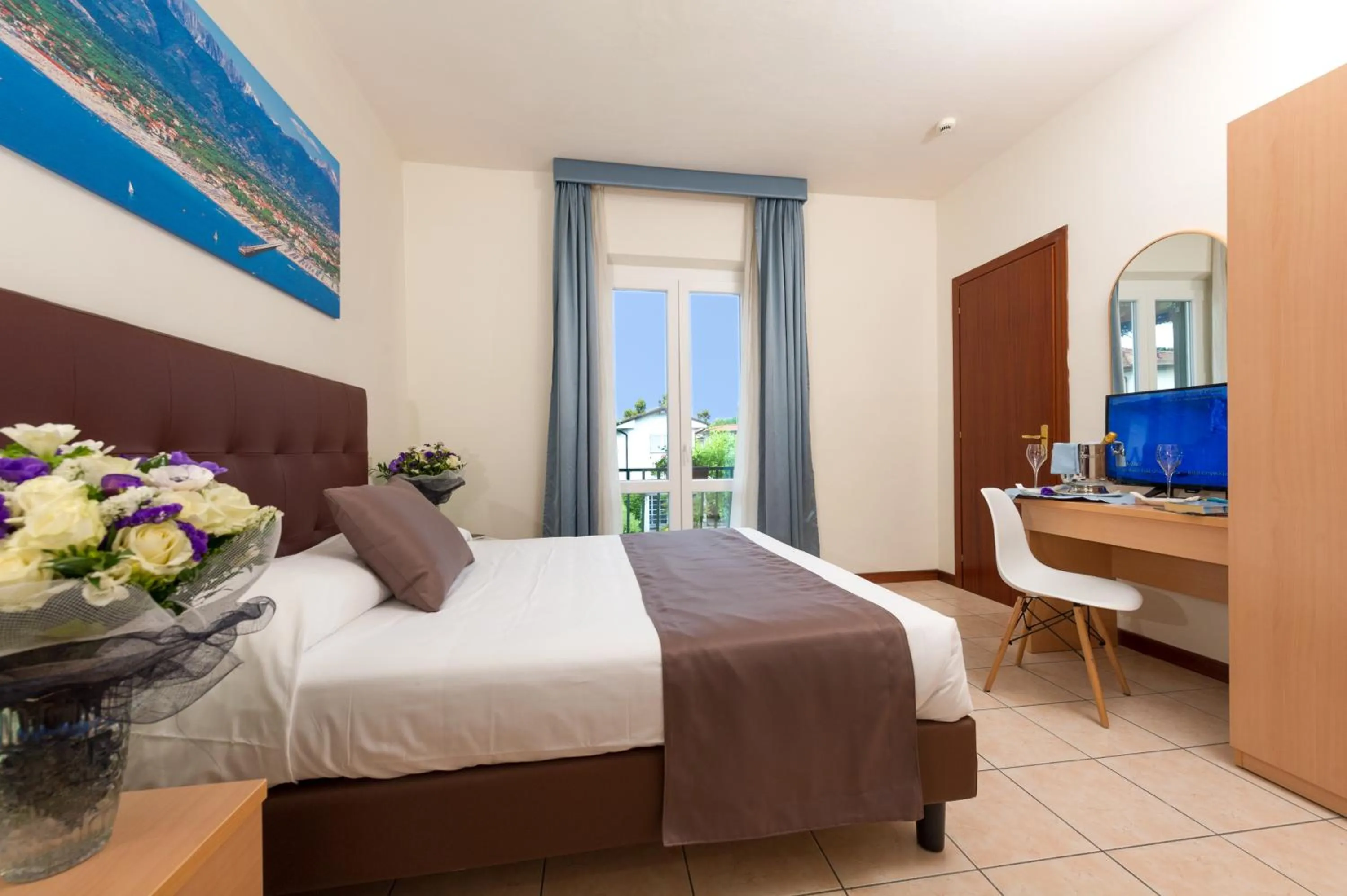 Photo of the whole room, Bed in Hotel La Pace