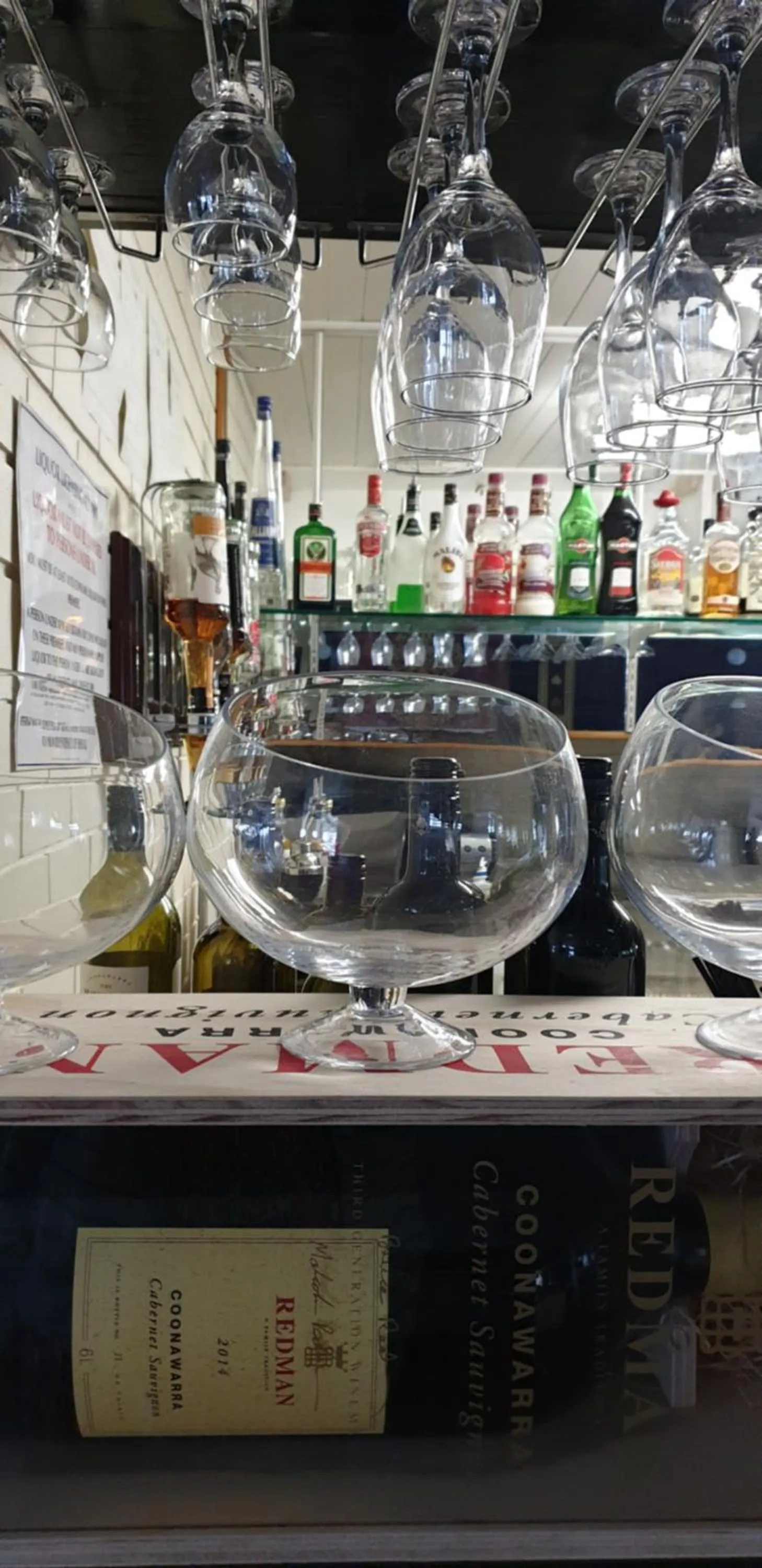 Food and drinks in Sandpipers @ Millicent