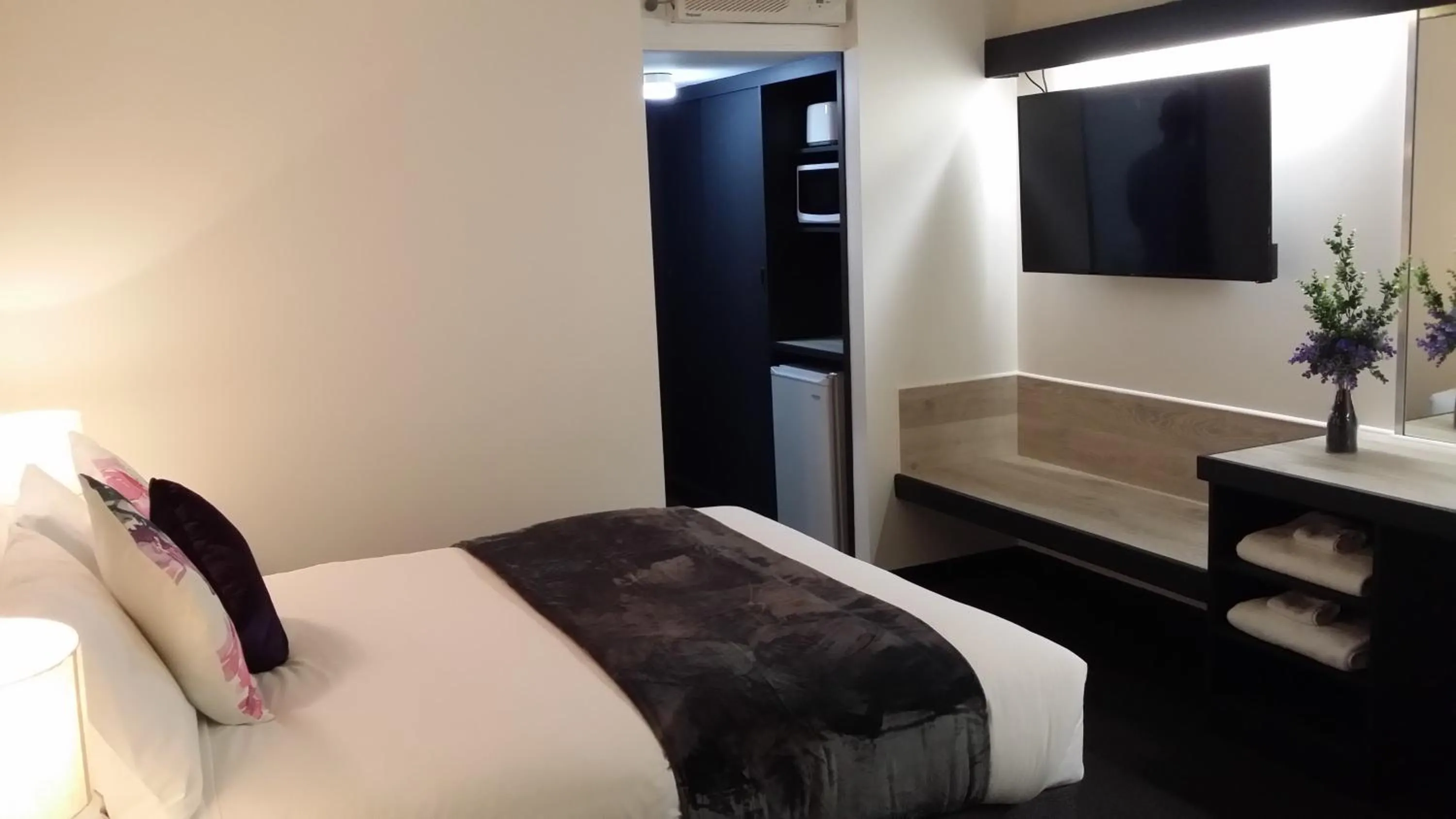 TV and multimedia, Bed in Sandpipers @ Millicent