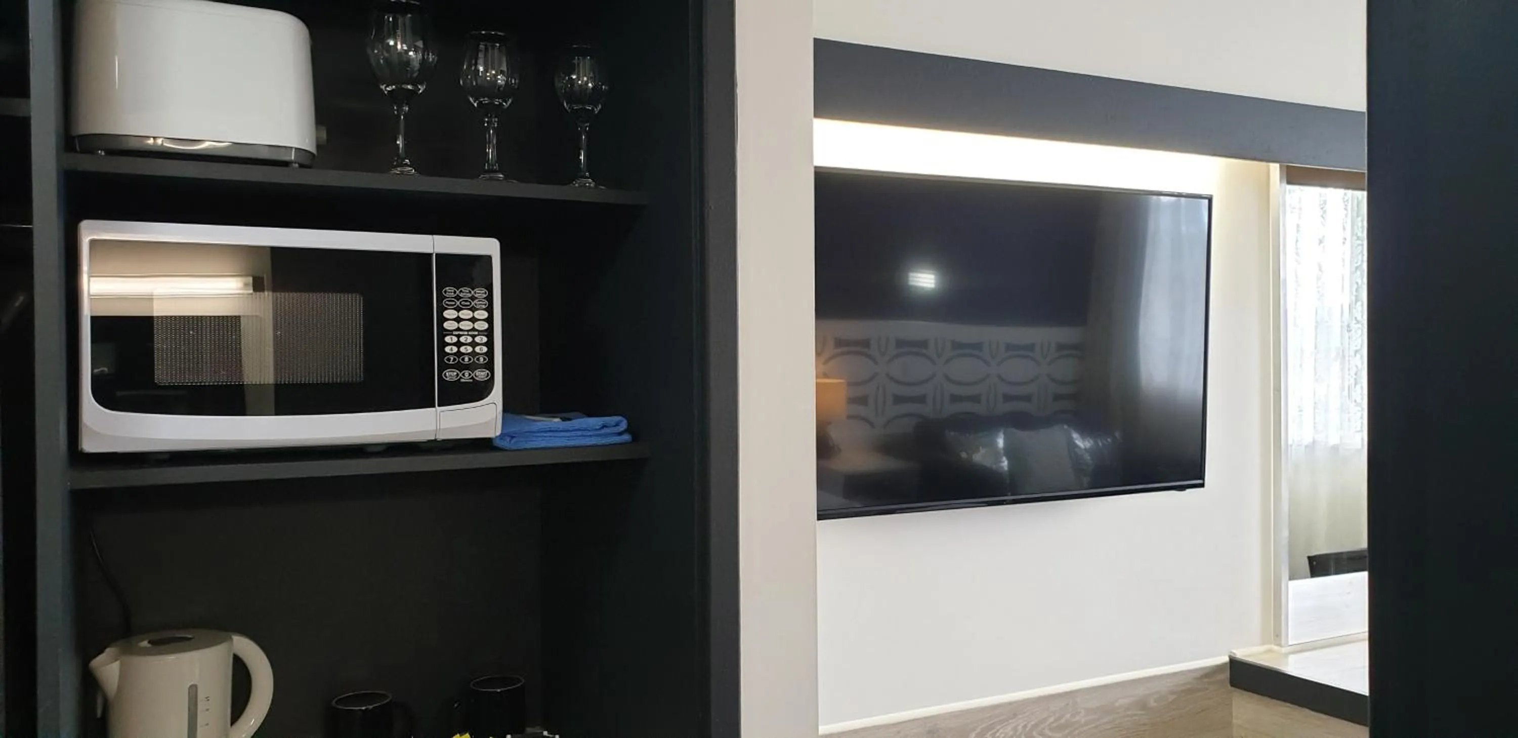 TV and multimedia in Sandpipers @ Millicent