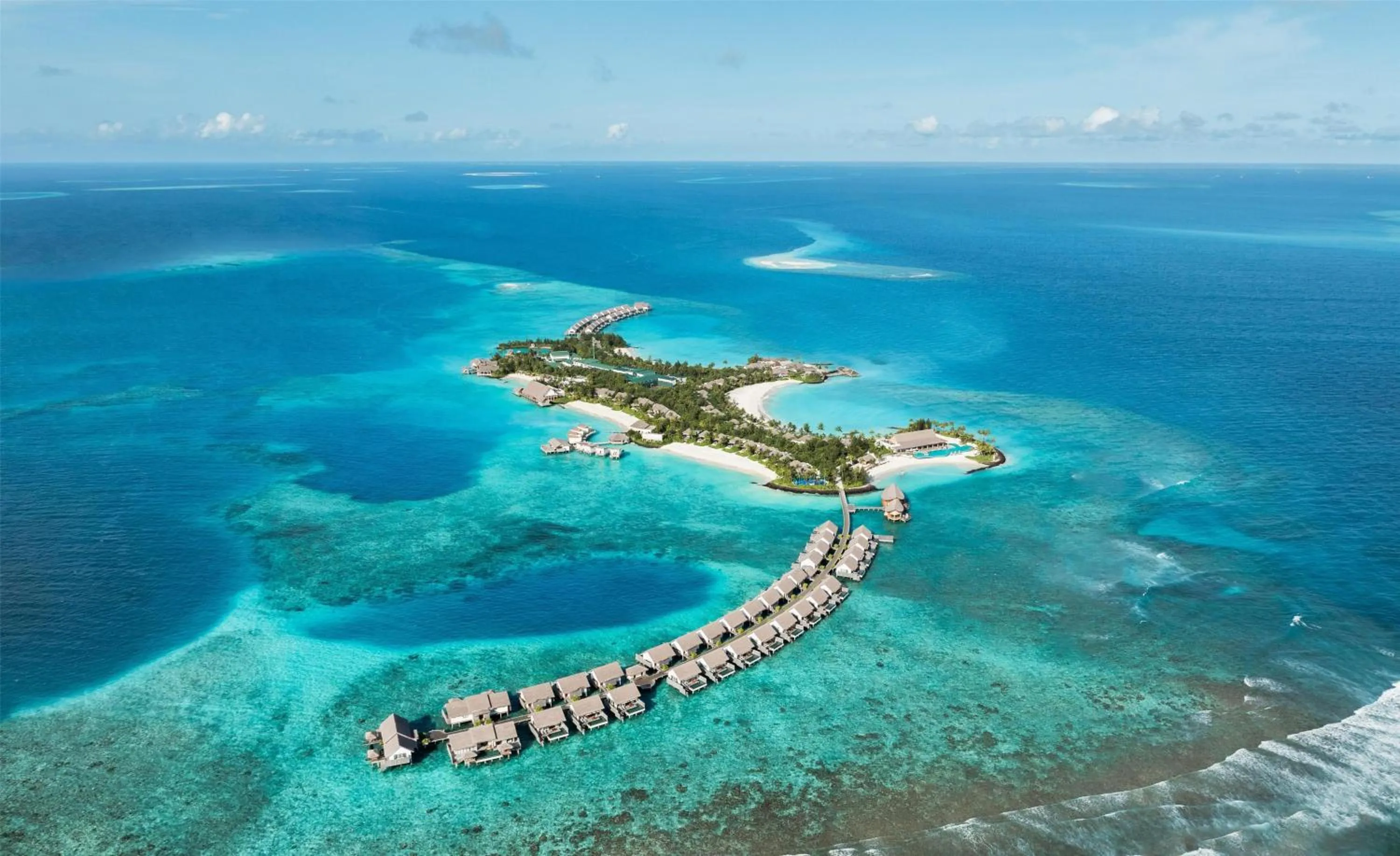 Property building in Hilton Maldives Amingiri Resort & Spa