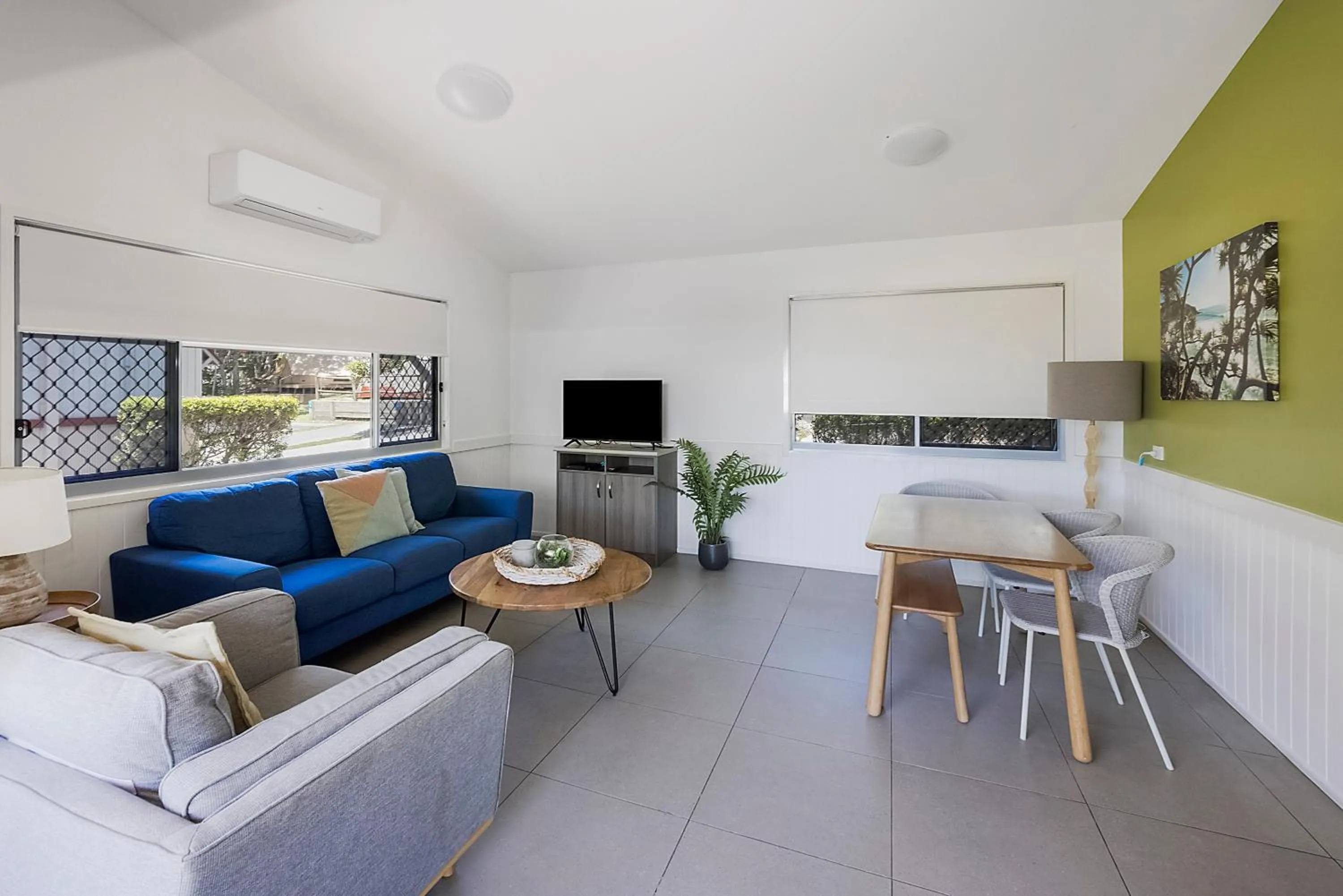 Living room in Reflections Byron Bay - Holiday Park