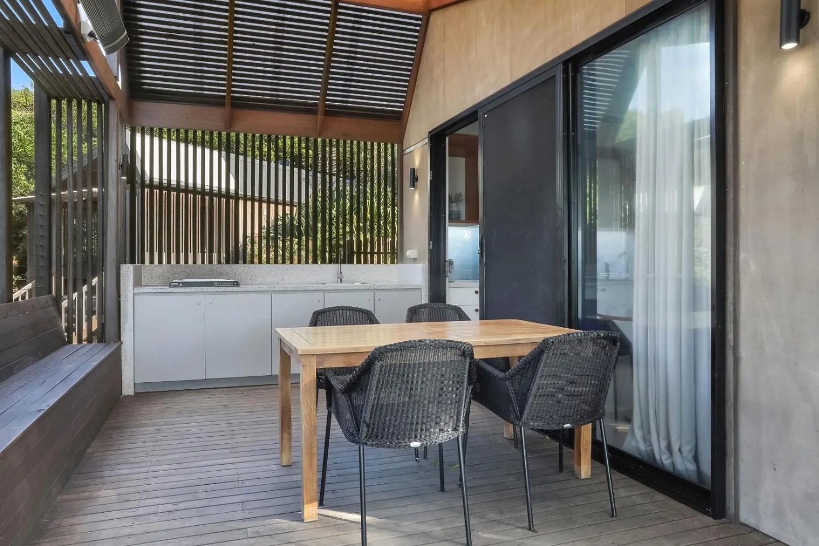 Balcony/Terrace in Reflections Byron Bay - Holiday Park