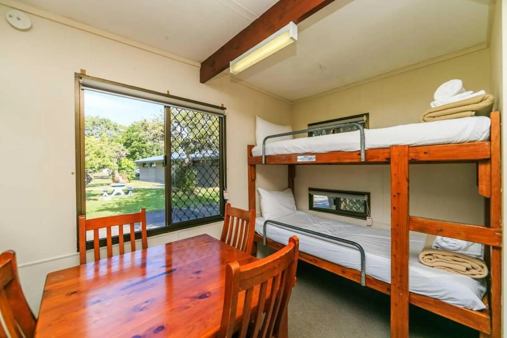 Photo of the whole room, Bed in Reflections Lennox Head - Holiday Park