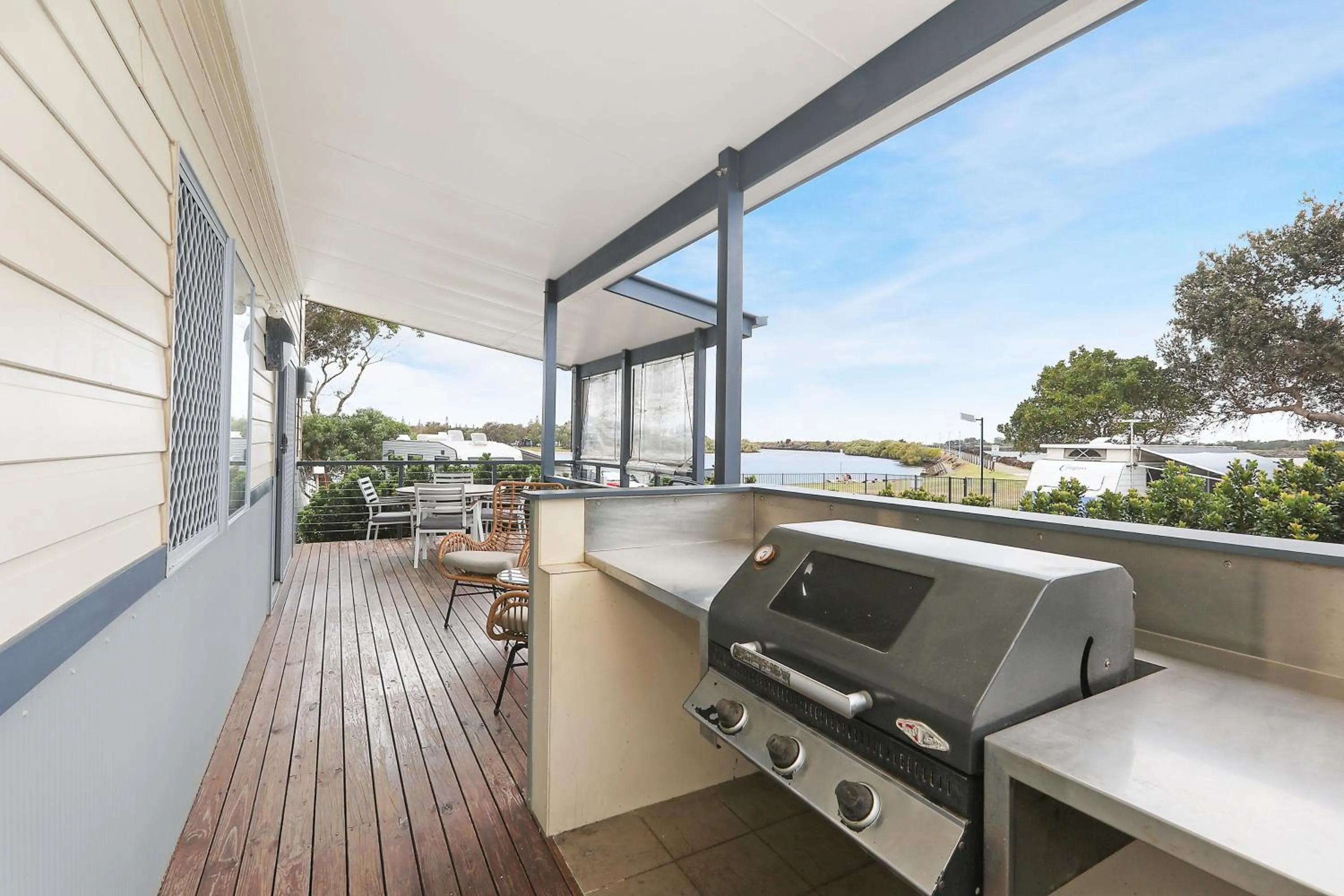 Balcony/Terrace in Reflections Shaws Bay - Holiday Park
