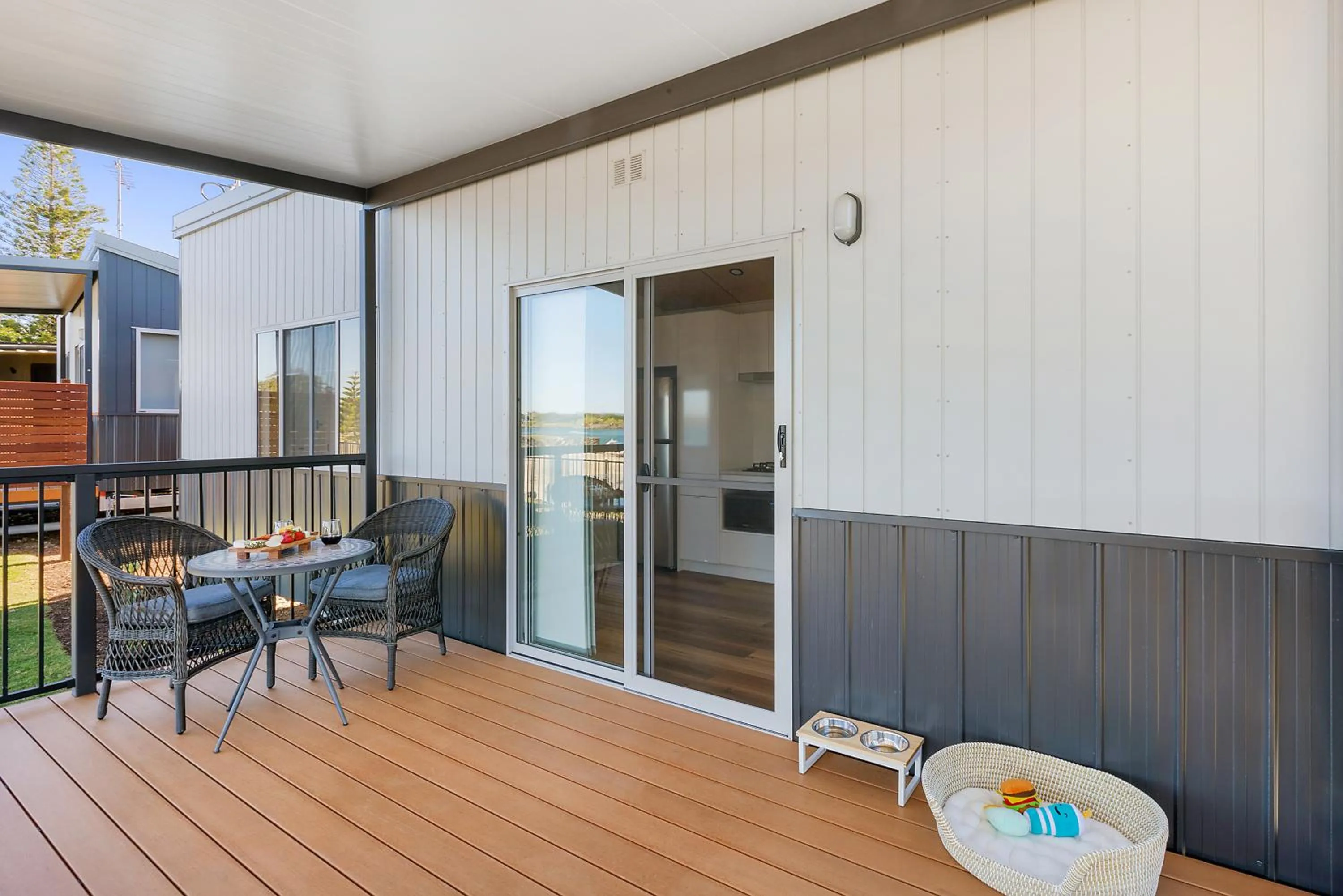 Balcony/Terrace in Reflections Shaws Bay - Holiday Park