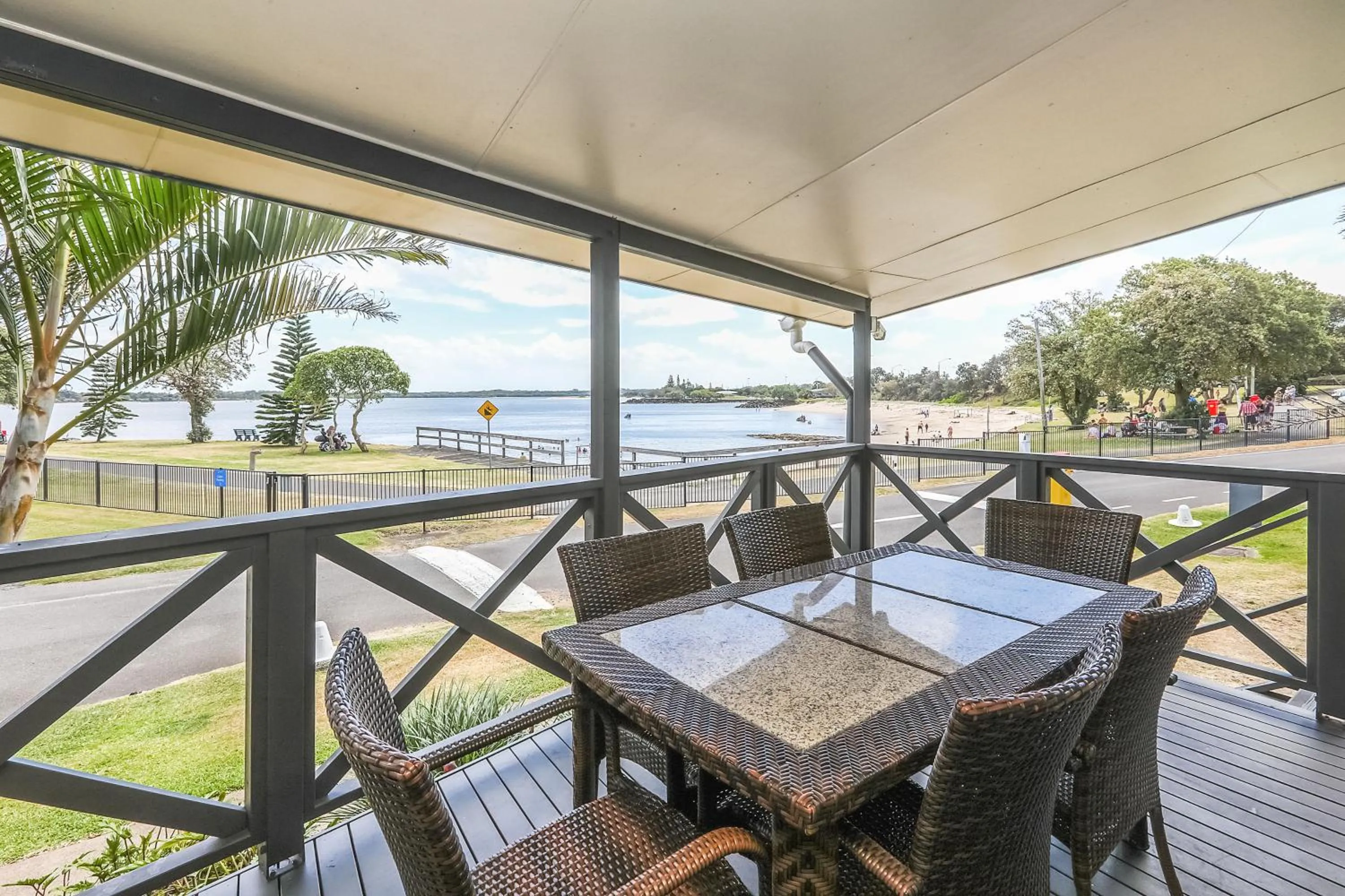 Balcony/Terrace in Reflections Shaws Bay - Holiday Park