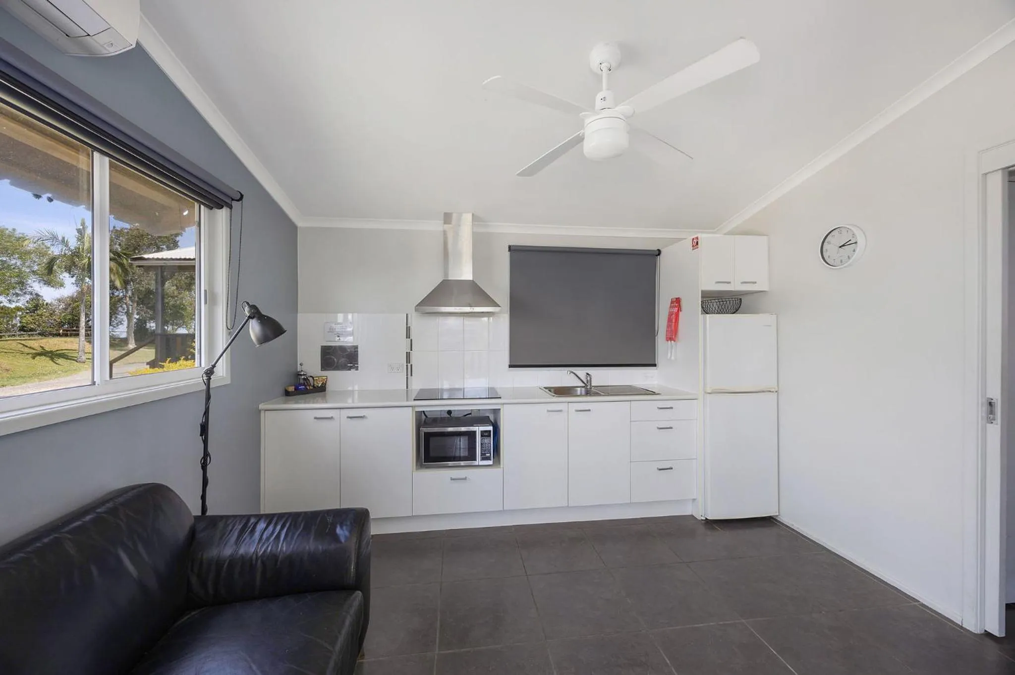 Kitchen or kitchenette in Reflections Nambucca Heads - Holiday Park