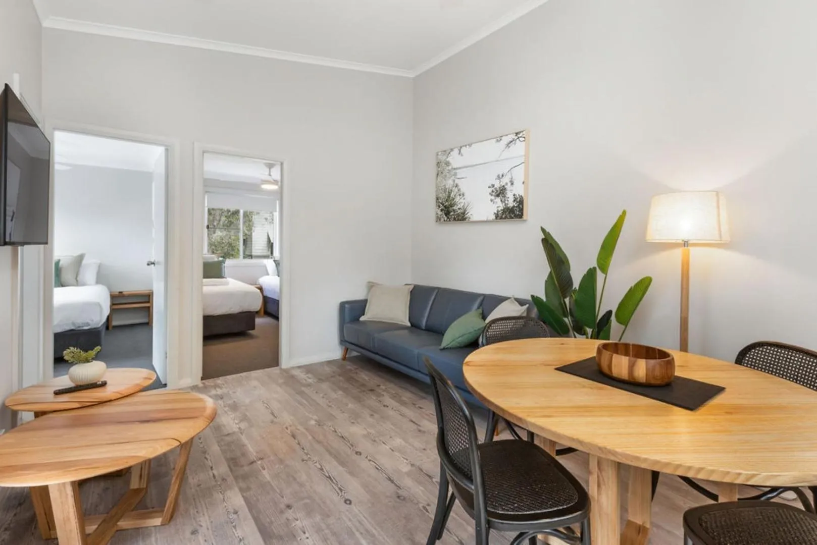 Living room, Bed in Reflections Scotts Head - Holiday Park