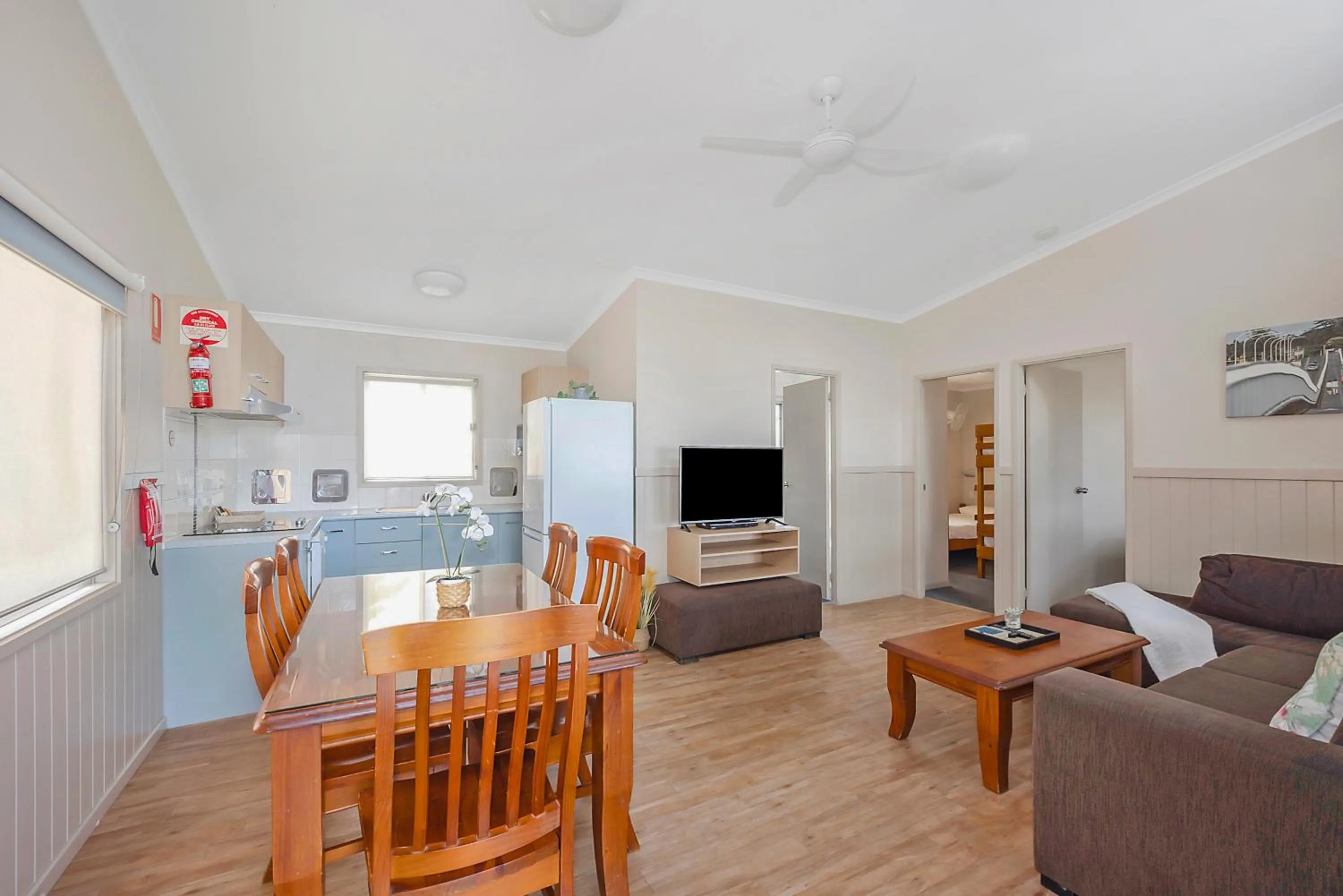 Kitchen or kitchenette in Reflections Tuncurry - Holiday Park
