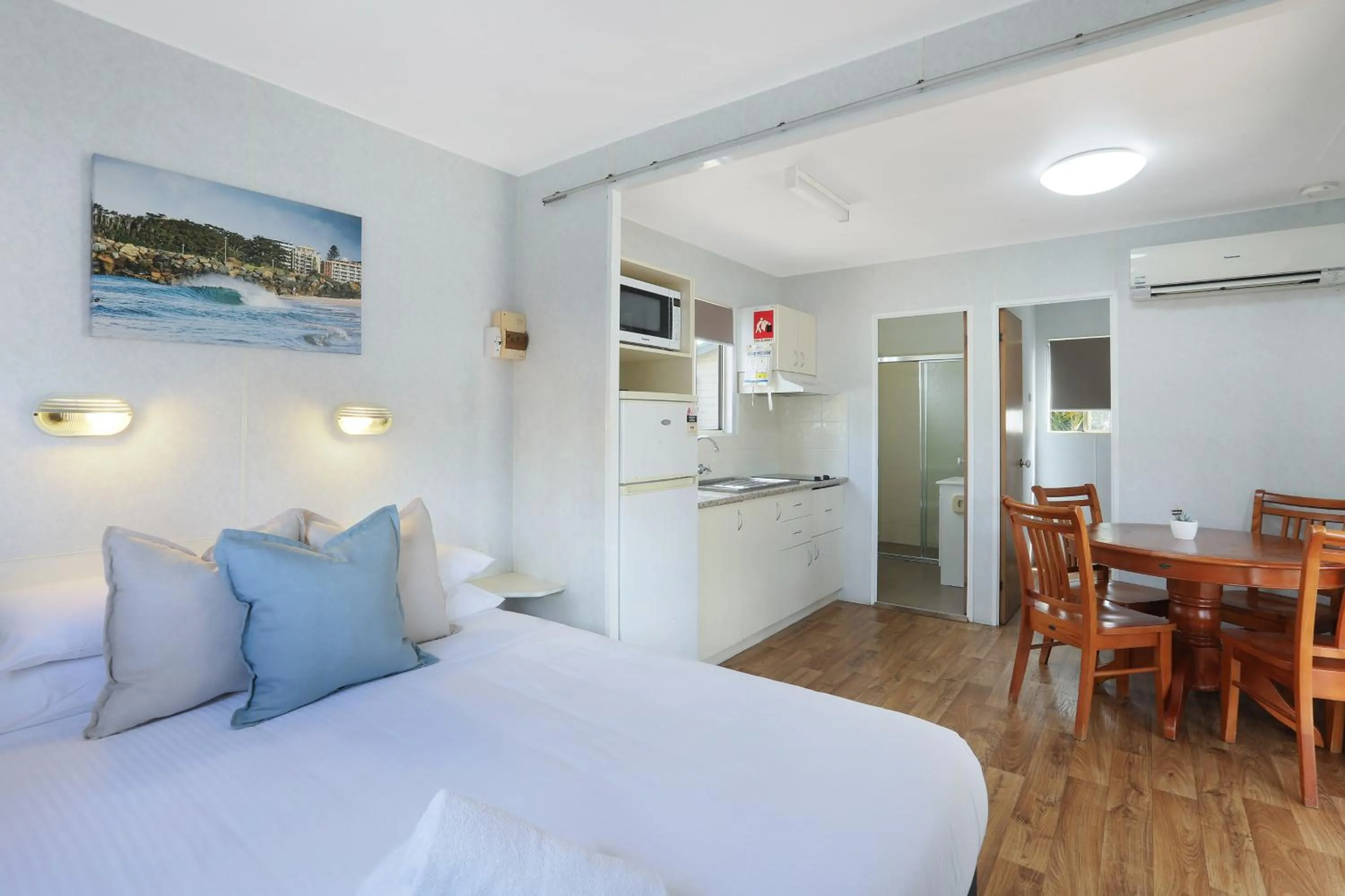 Bedroom, Bed in Reflections Tuncurry - Holiday Park