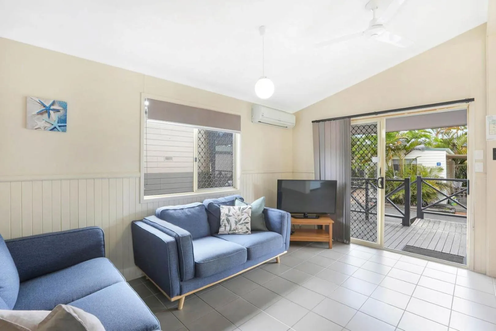 Living room in Reflections Tuncurry - Holiday Park