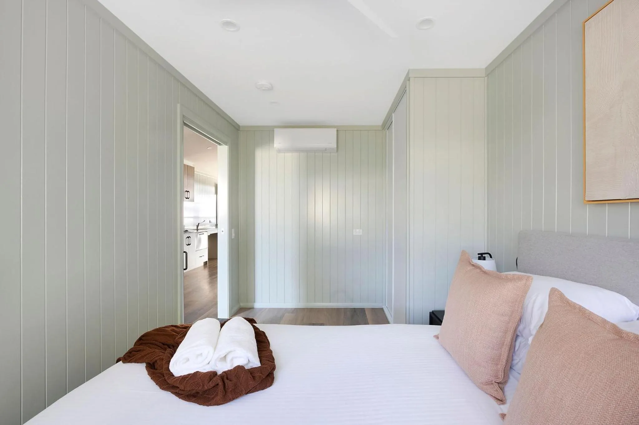 Bedroom, Bed in Reflections Forster Beach - Holiday Park